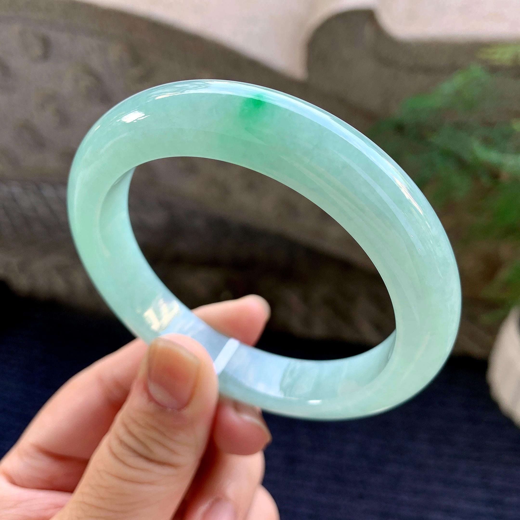 细糯种晴底飘绿平安镯（59mm）（yc264518）