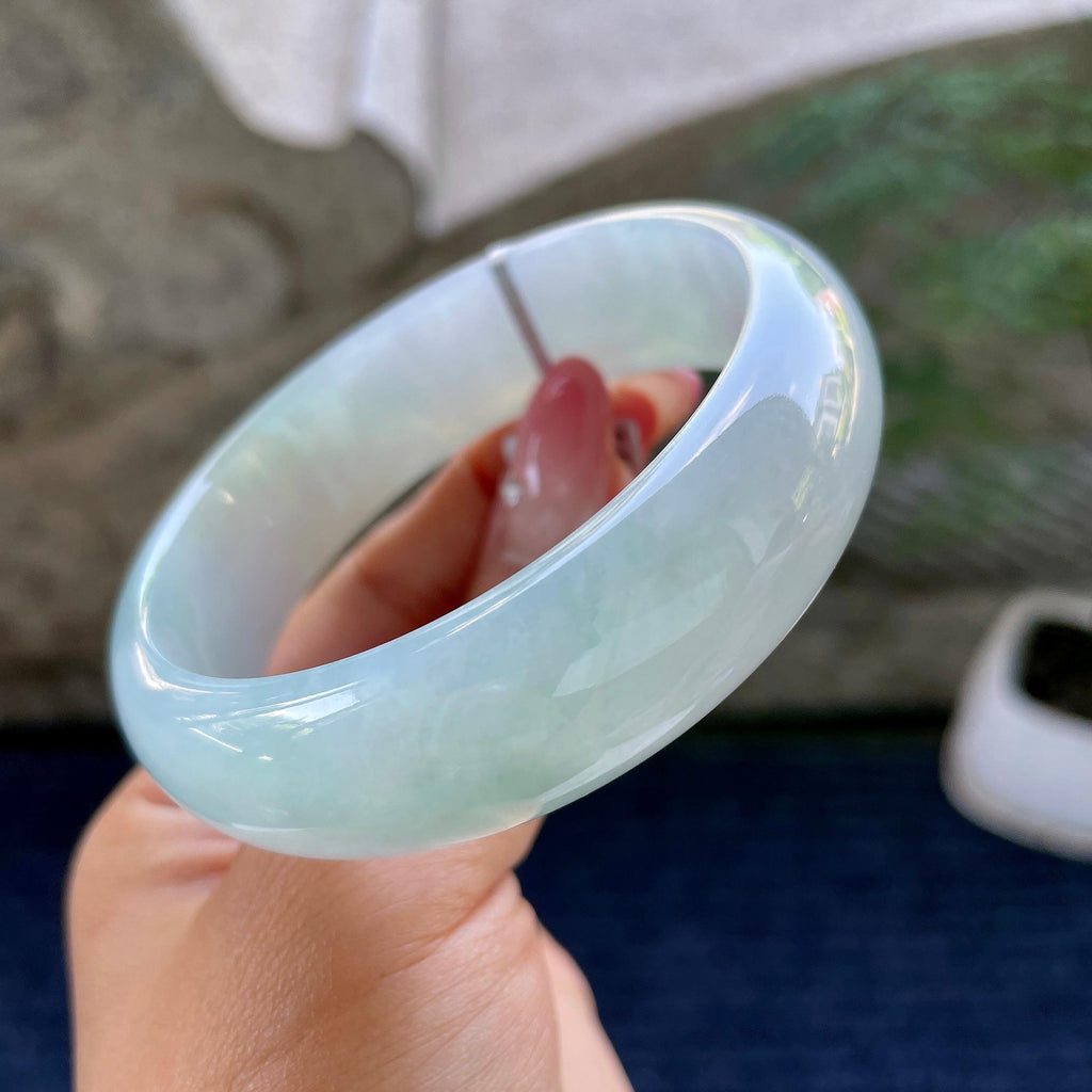宽版轮胎镯      细糯种带底色宽版轮胎手镯59.2圈        天然缅甸A货翡翠（yc433756）
