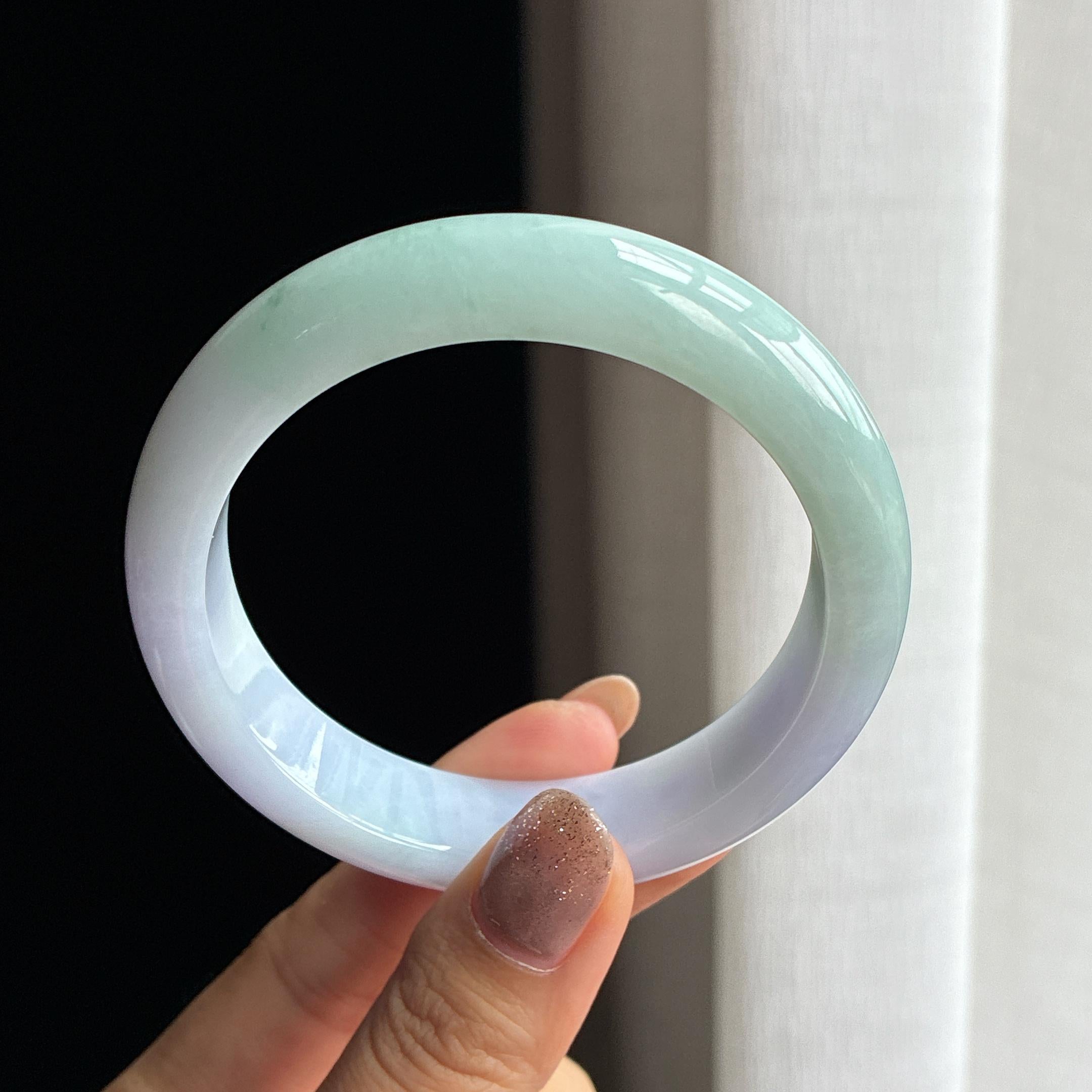 糯冰淡春彩底色翡翠平安镯 60圈天然缅甸A货翡翠（yc440572）