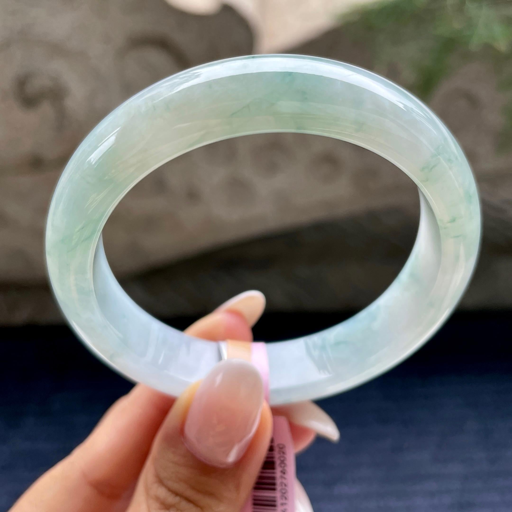 细糯种飘花正圈平安镯56圈        天然缅甸A货翡翠（yc405524）