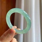 冰种湖水绿翡翠圆条手镯（53.5mm）（yc318633）