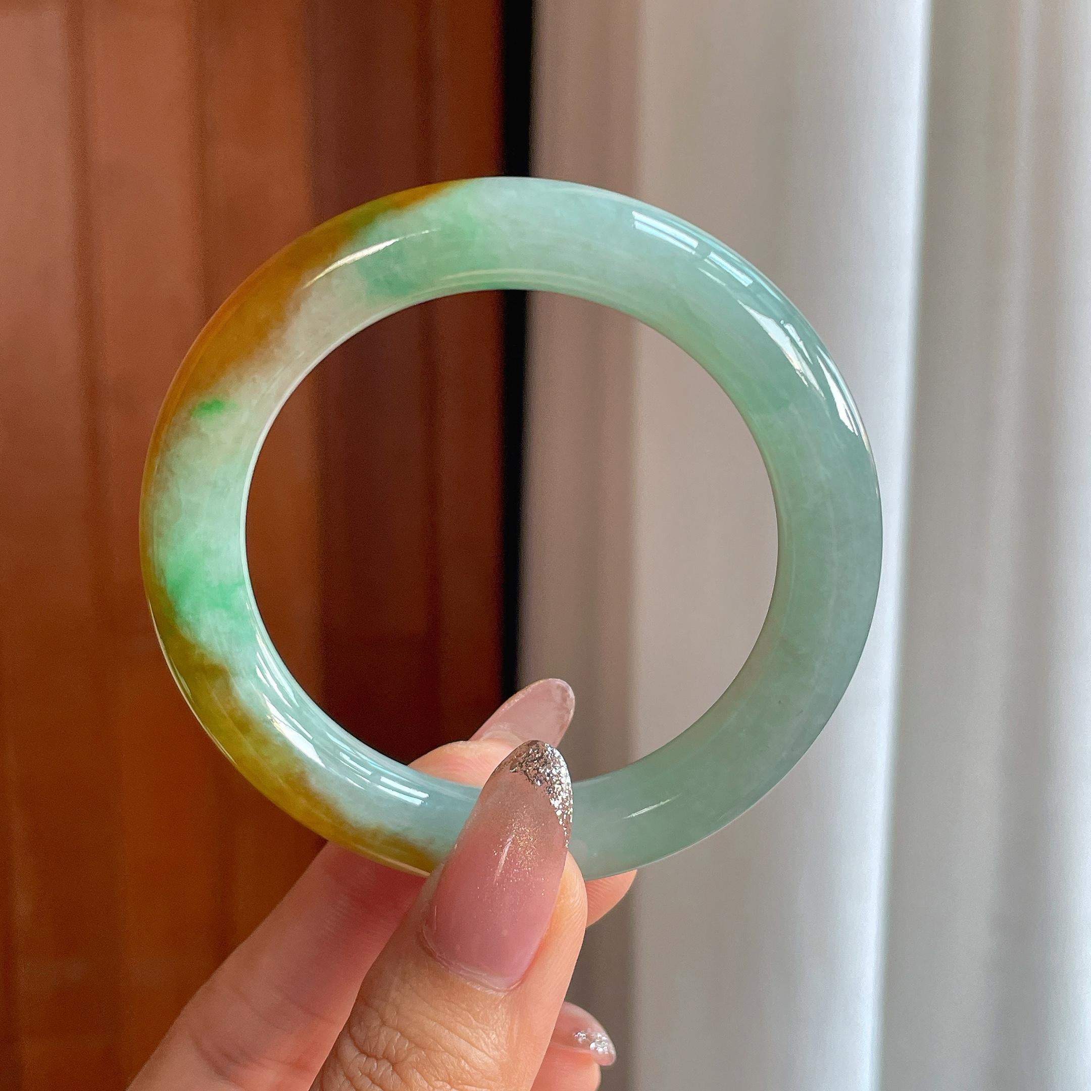 糯冰特色黄翡圆条翡翠手镯（53.3mm）（yc353520）