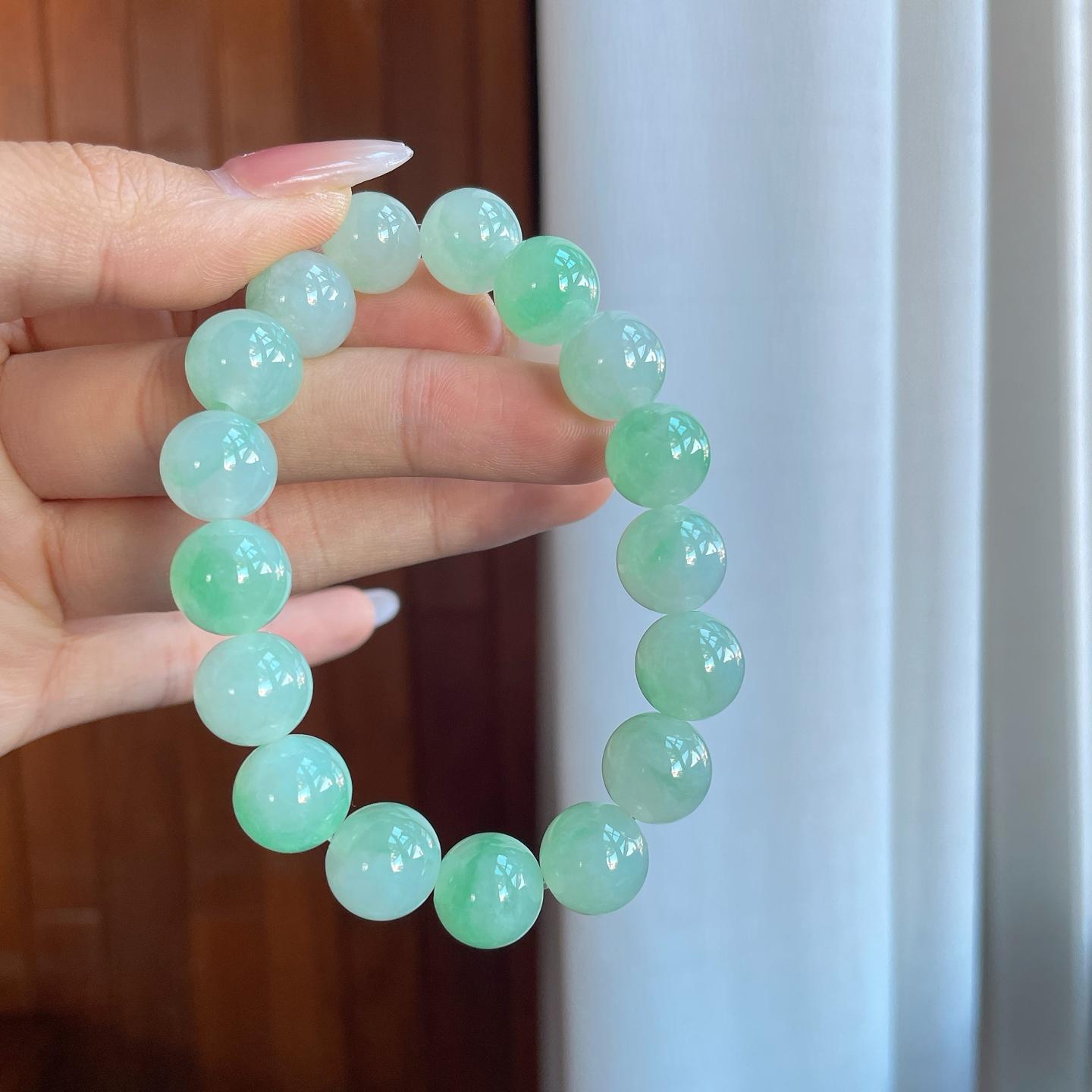 糯冰淡果绿底翡翠珠串手串（yc266474）