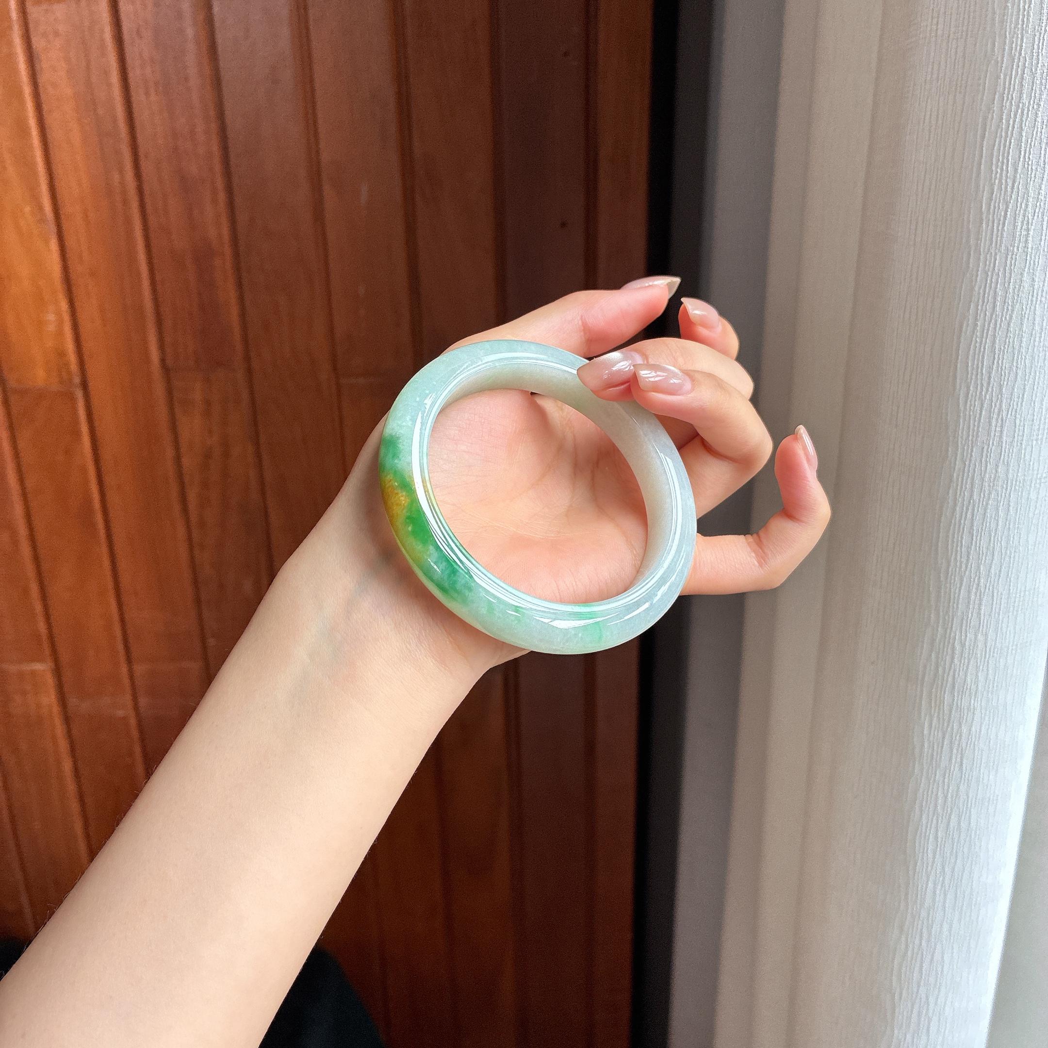 Vòng tay phỉ thúy chính khuyên hòa bình vàng xanh loại hạt mịn miệng lớn 59 khuyên Phỉ thúy A Miến Điện tự nhiên (yc450484)