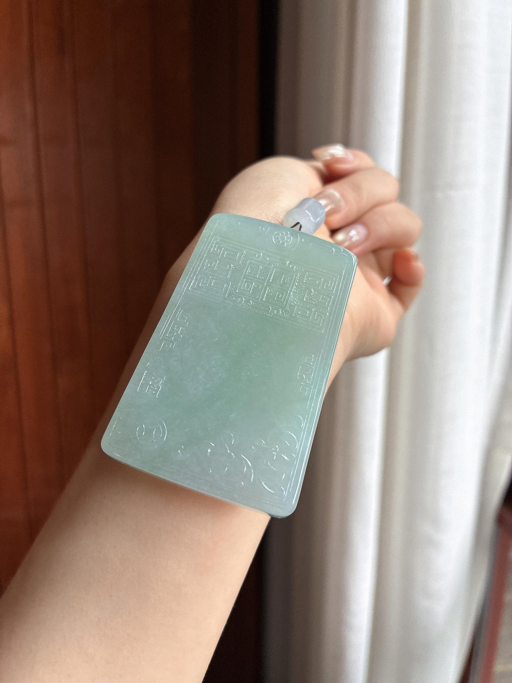 糯冰晴绿底仿古牌 天然缅甸A货翡翠（yc465925）