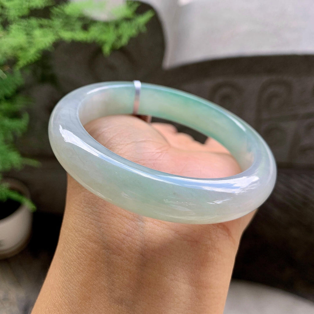 糯冰种湖水绿平安镯（56.8mm）（yc203702）