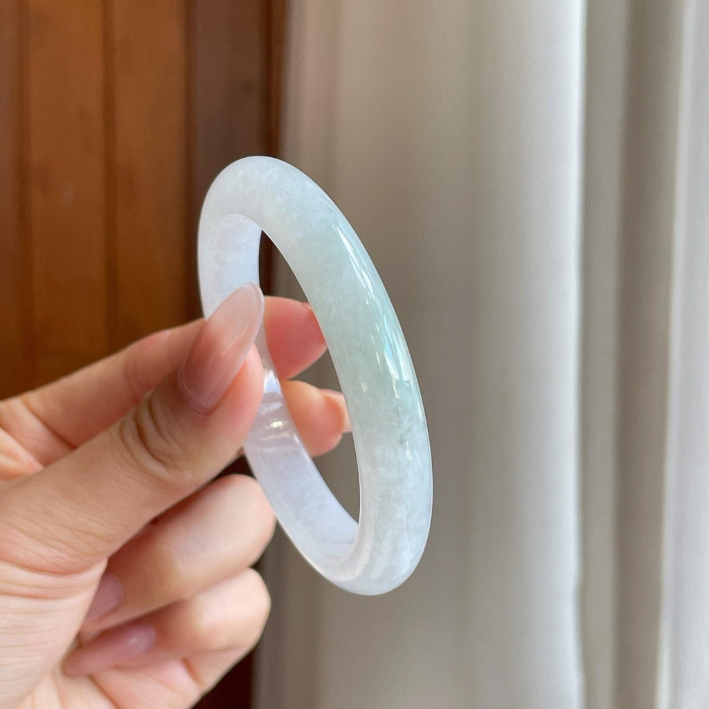 糯冰淡春底翡翠平安镯（53mm）（yc278064）