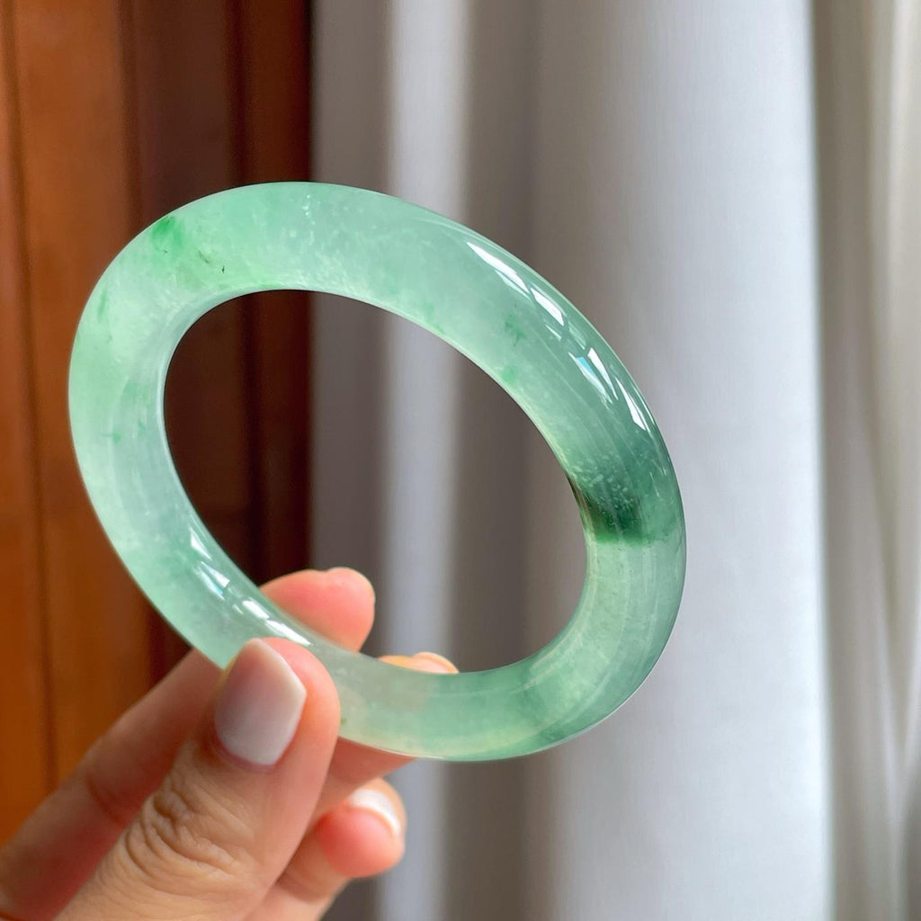 冰种飘花翡翠圆条手镯（55mm）（yc247650）