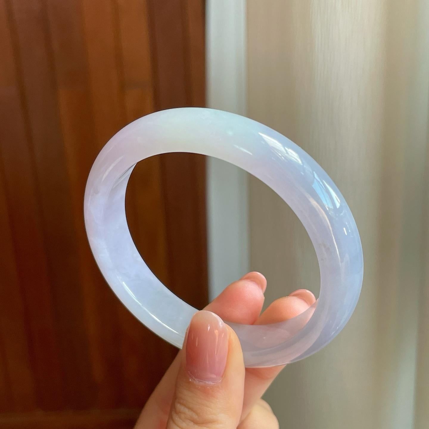 糯冰淡春底翡翠平安镯（56.7mm)（yc329480）
