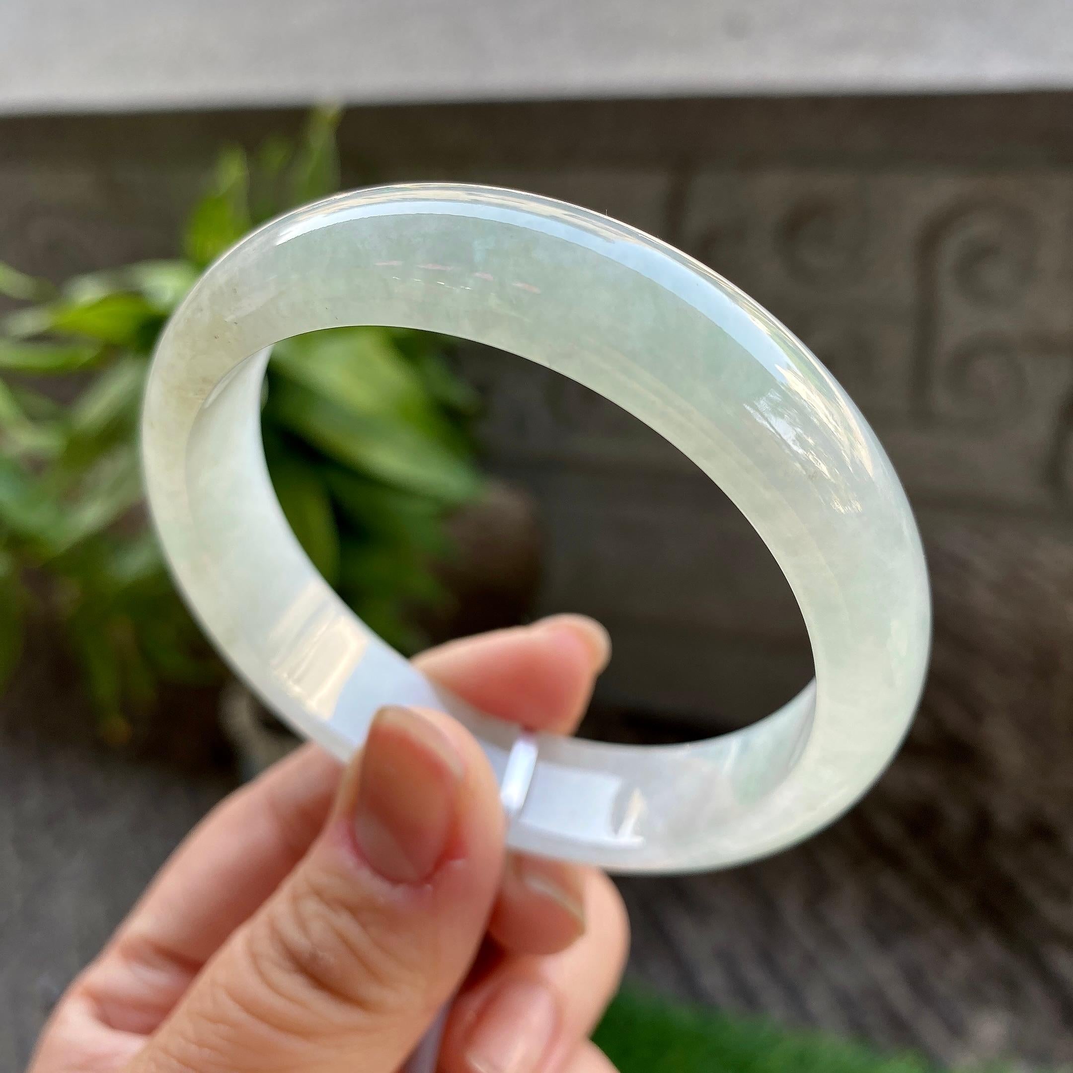 糯冰种淡晴底平安镯（57mm）（yc311879）