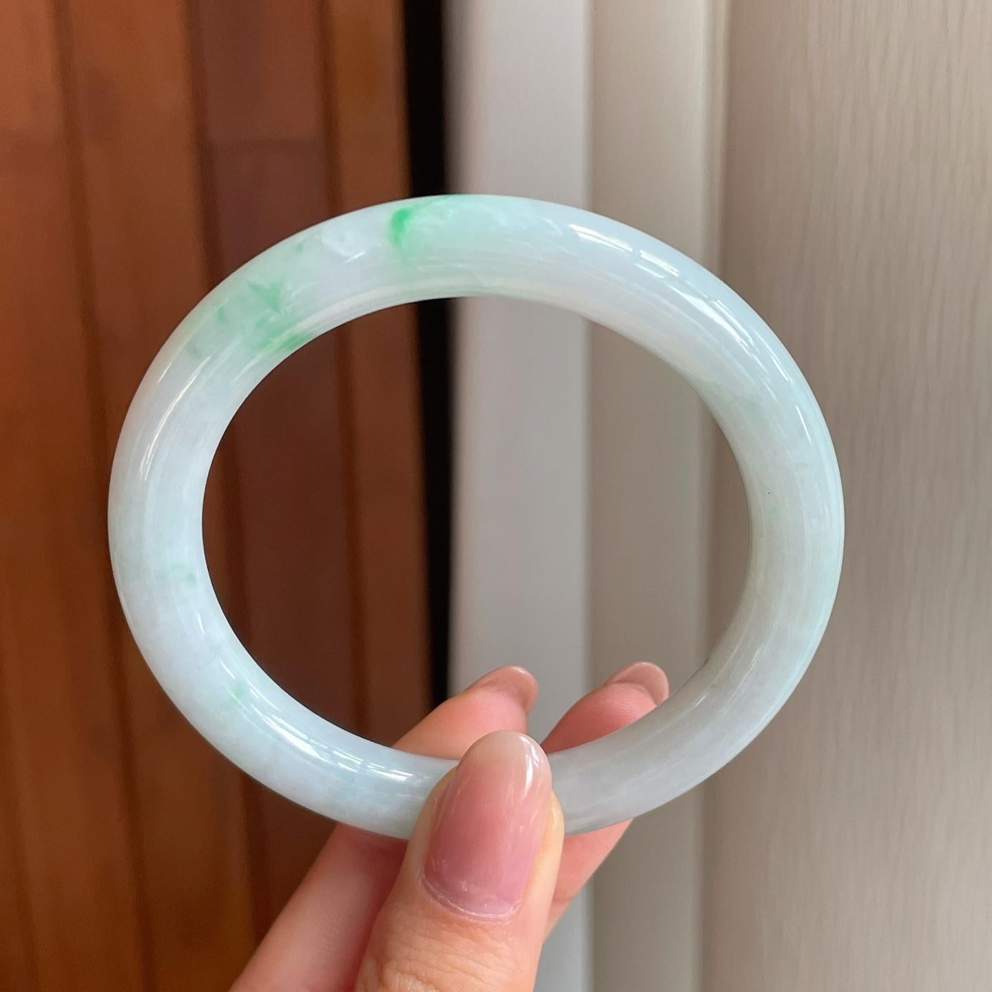 糯冰飘花翡翠圆条手镯（56.2mm)（yc349363）