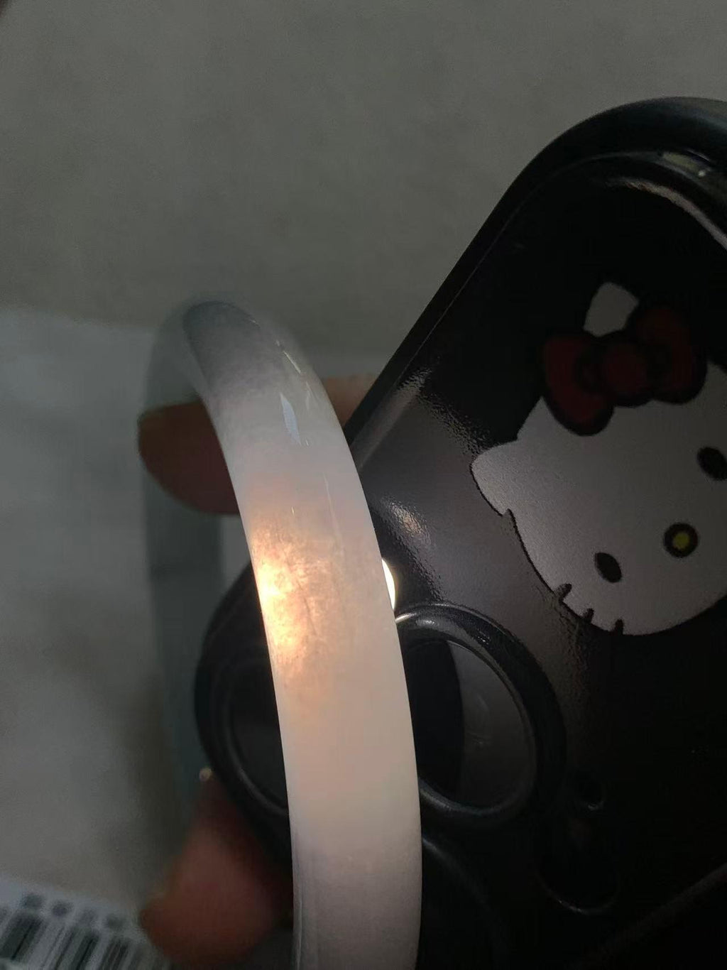 糯冰种淡春彩飘花圆条手镯（54.2mm）（yc249456）