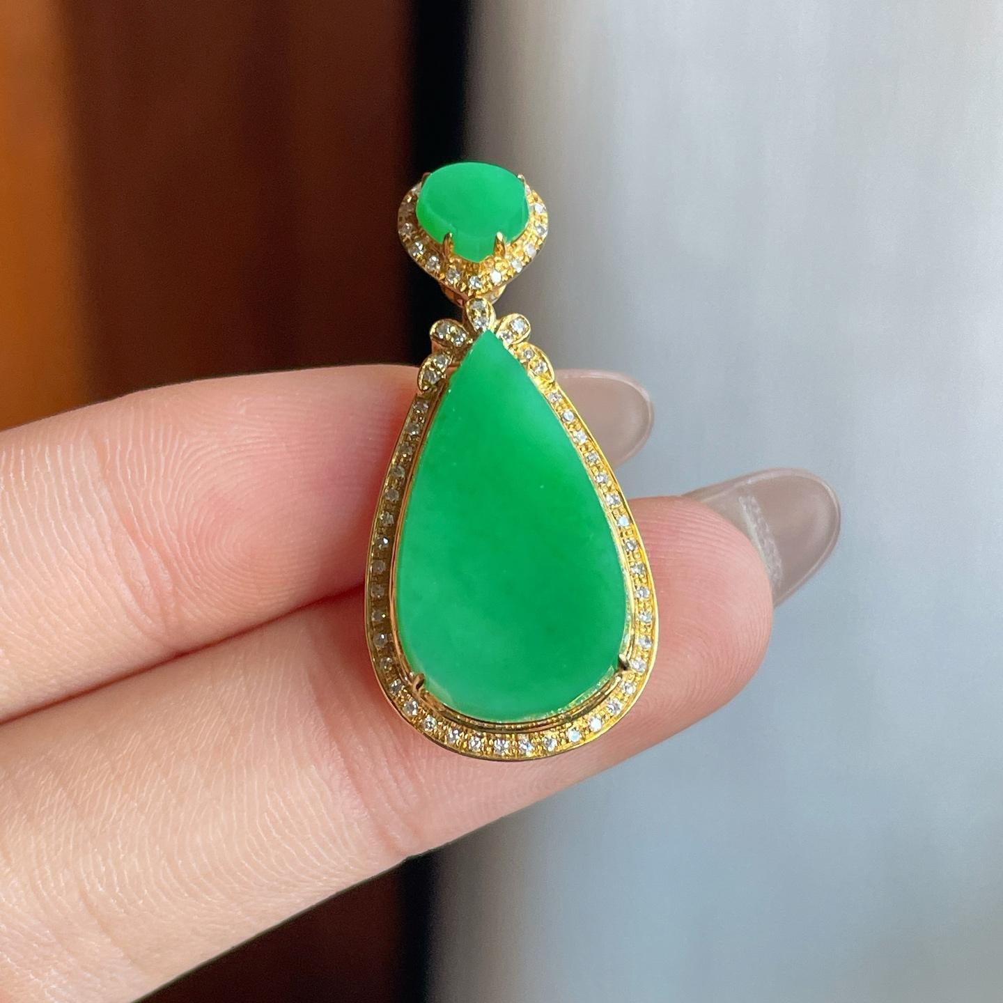 18k真金真钻镶糯冰满绿翡翠水滴（yc242747）
