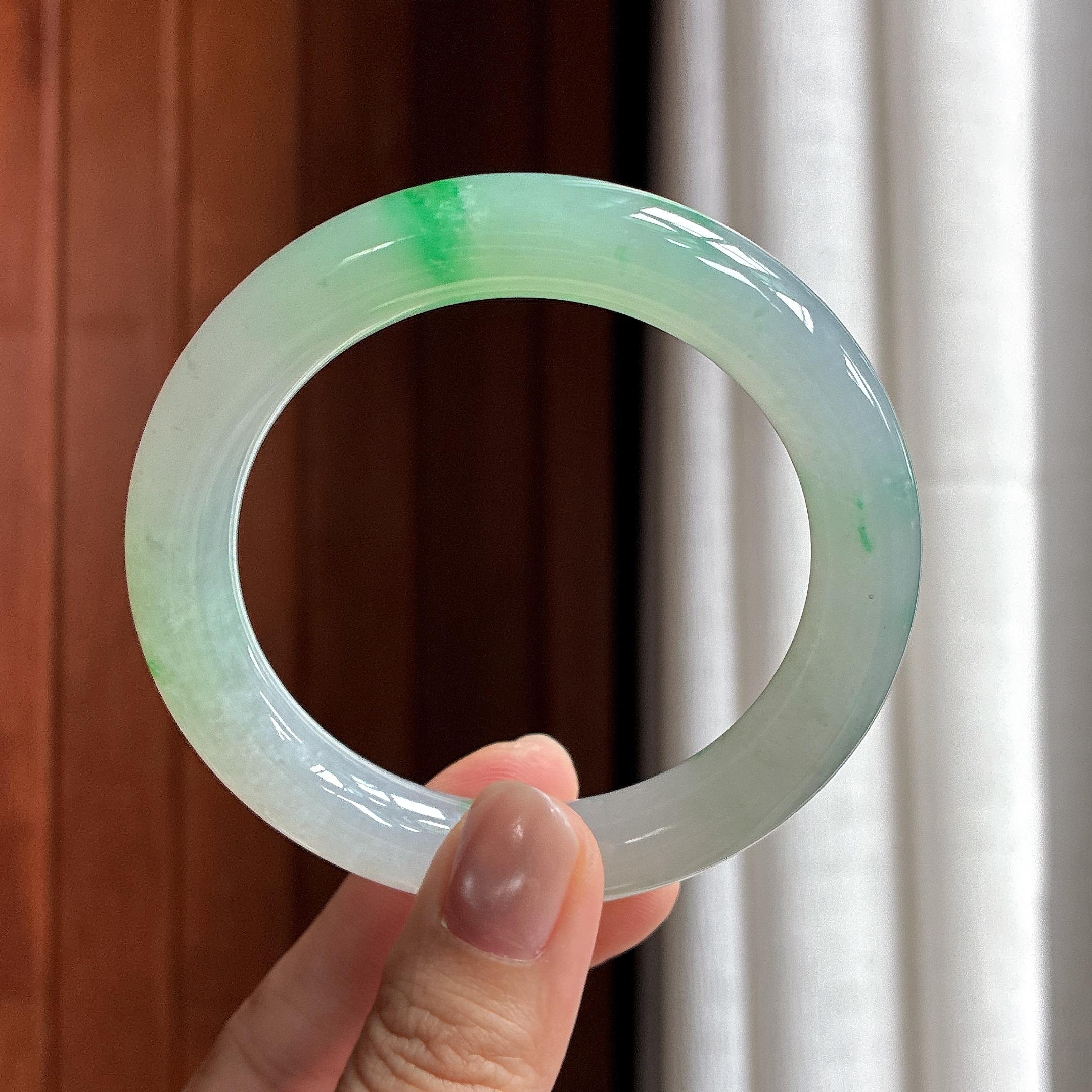 糯冰带色圆条手镯 56圈 天然缅甸A货翡翠（yc481891）