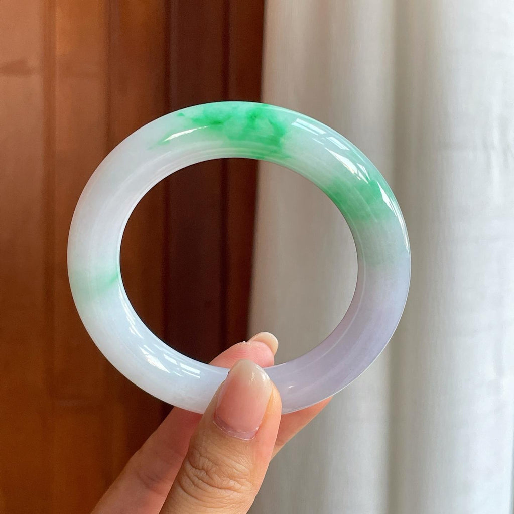 糯冰春底带色翡翠圆条手镯（57mm）（yc410817）