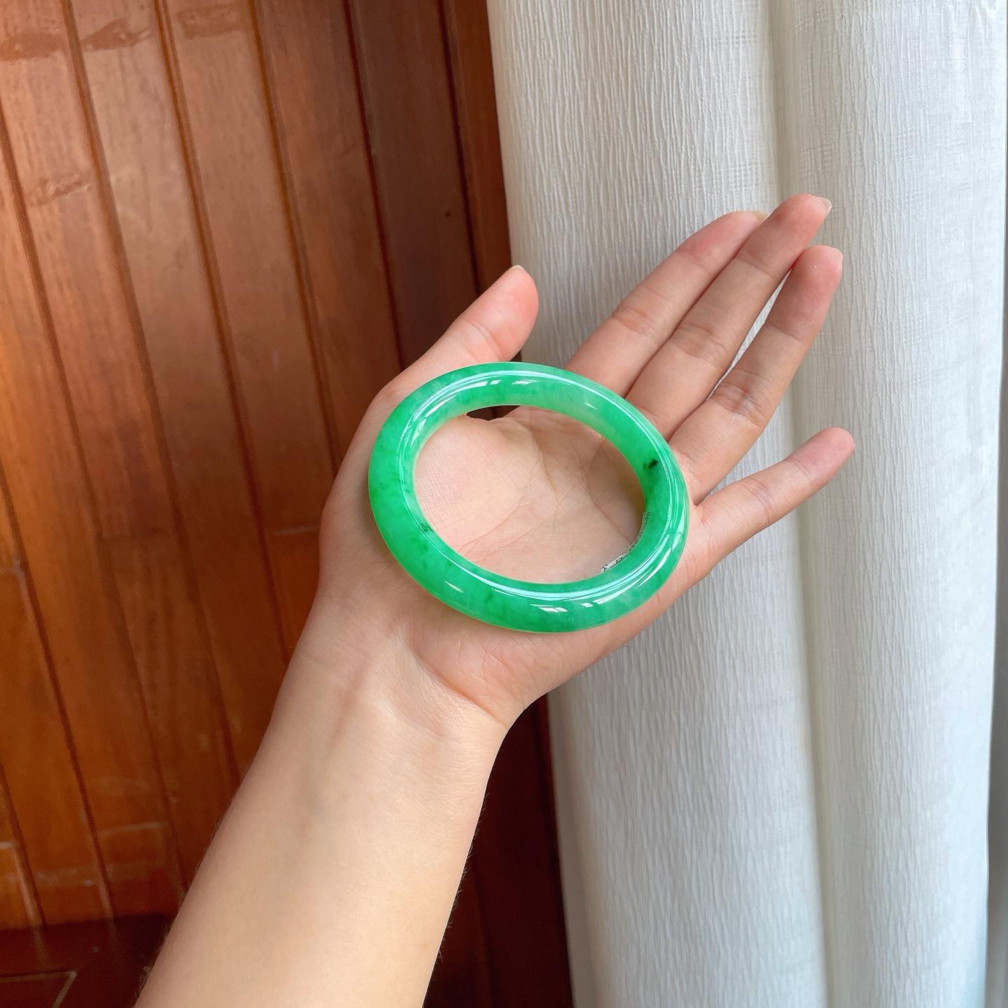 糯冰满绿翡翠圆条手镯（57mm）（yc408403）