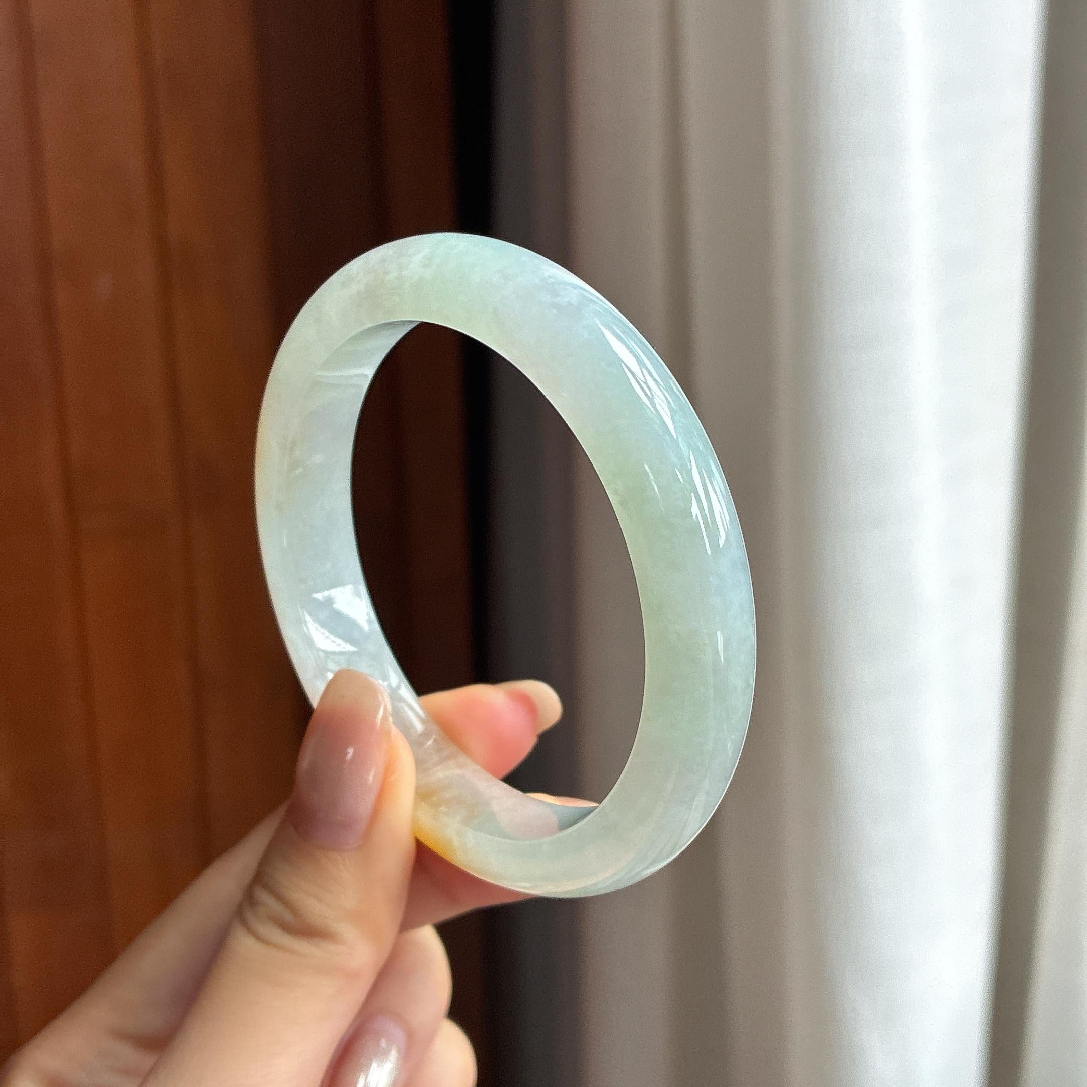 Vòng tay ngọc phỉ thúy màu vàng băng tuyết viền tròn bình an 56, Ngọc phỉ thúy tự nhiên loại A Myanmar (yc450849)