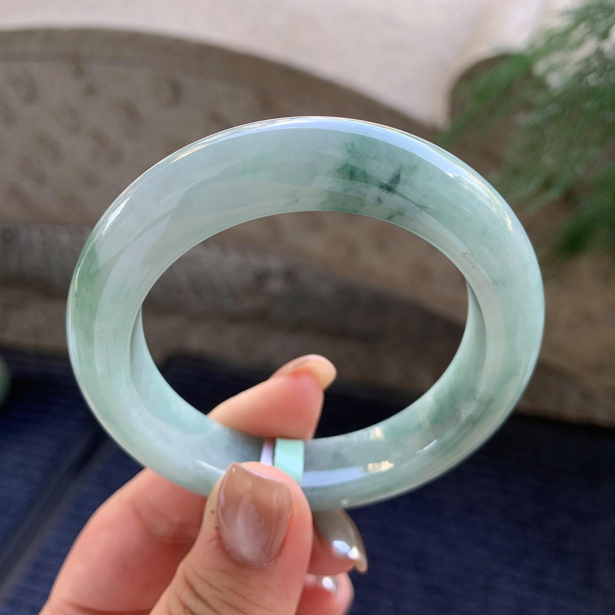 细糯种飘蓝花正圈平安镯  53.6圈口  天然缅甸A货翡翠（yc425951）
