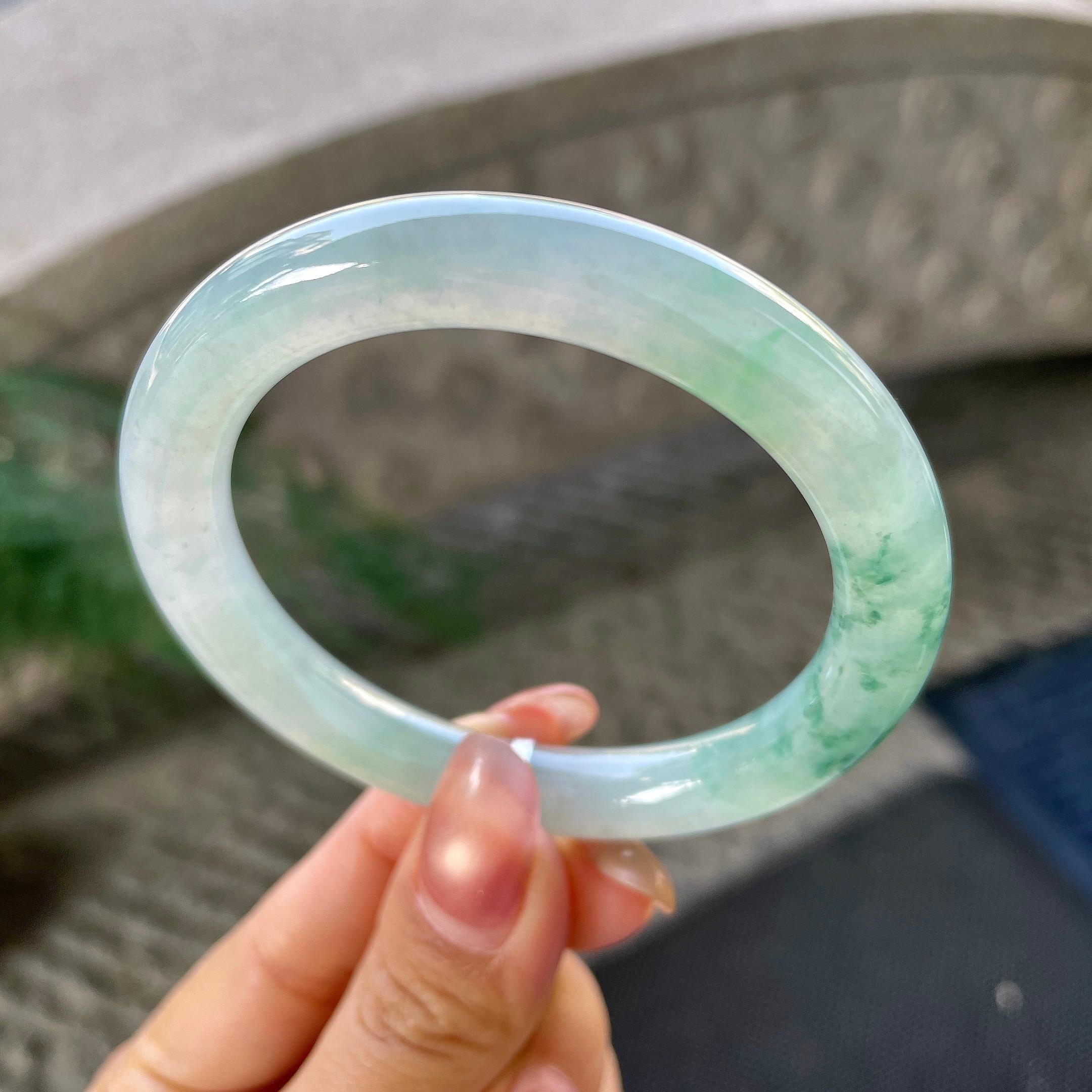 细糯种飘花圆条手镯（54.2mm）（yc305686）