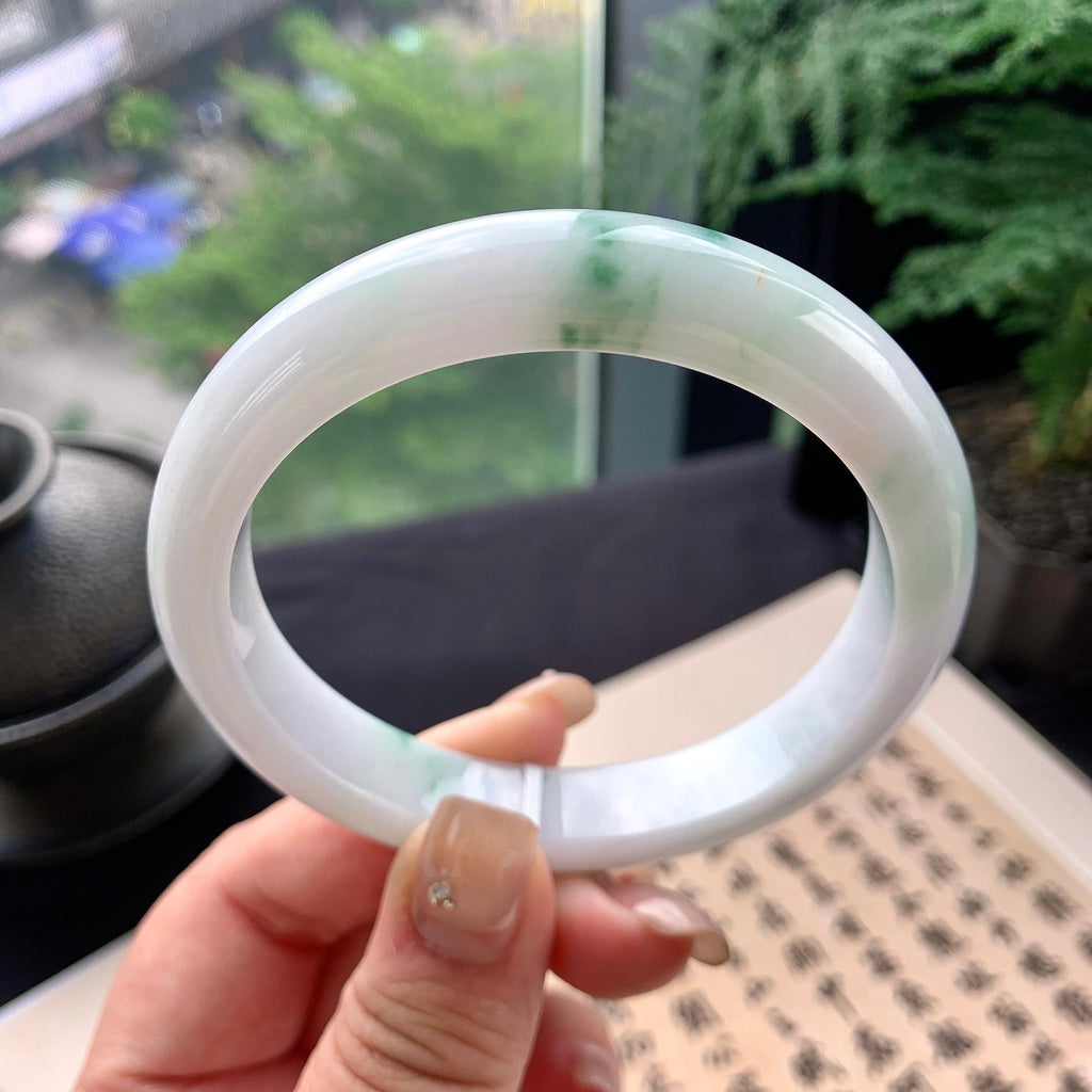 大圈口 细糯种飘绿花洒金正圈平安镯 61.2圈口 天然缅甸A货翡翠（yc477604）