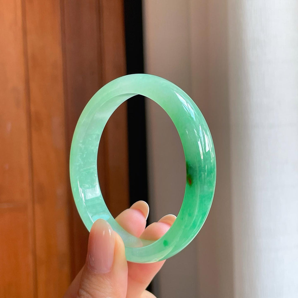 冰种满绿翡翠贵妃镯（56mm)（yc374040）