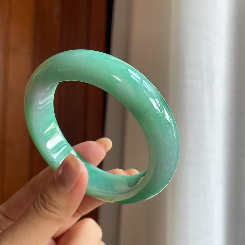 糯冰果绿翡翠平安镯（57.8mm）（yc415356）