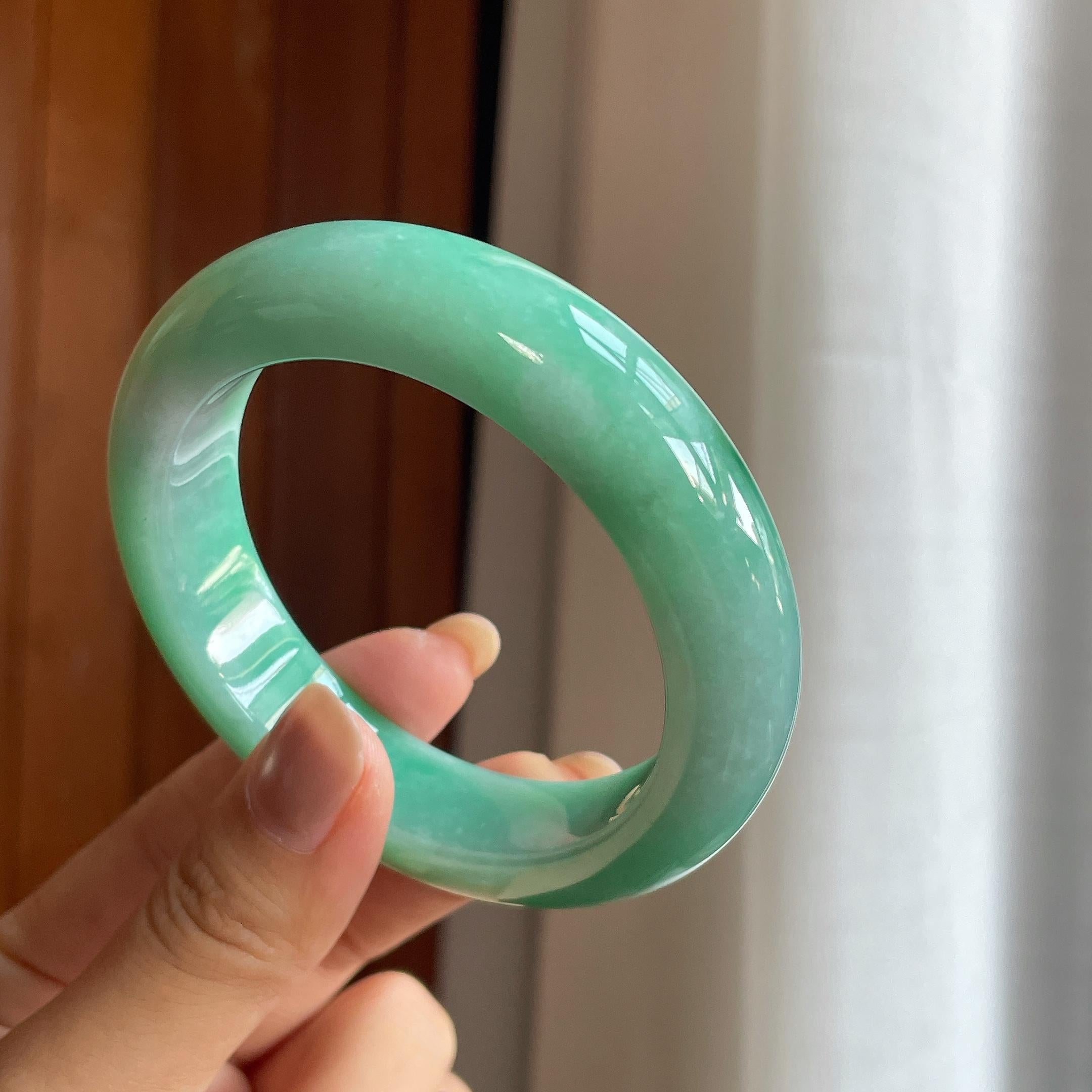 糯冰果绿翡翠平安镯（57.8mm）（yc415356）