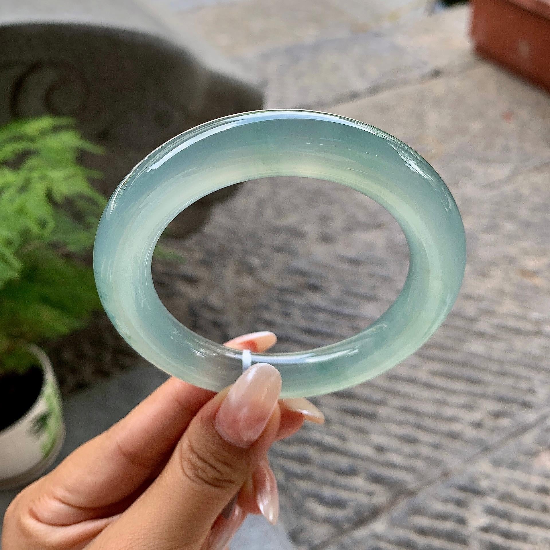 糯冰种蓝底飘花圆条手镯（58.1mm）（yc195367）