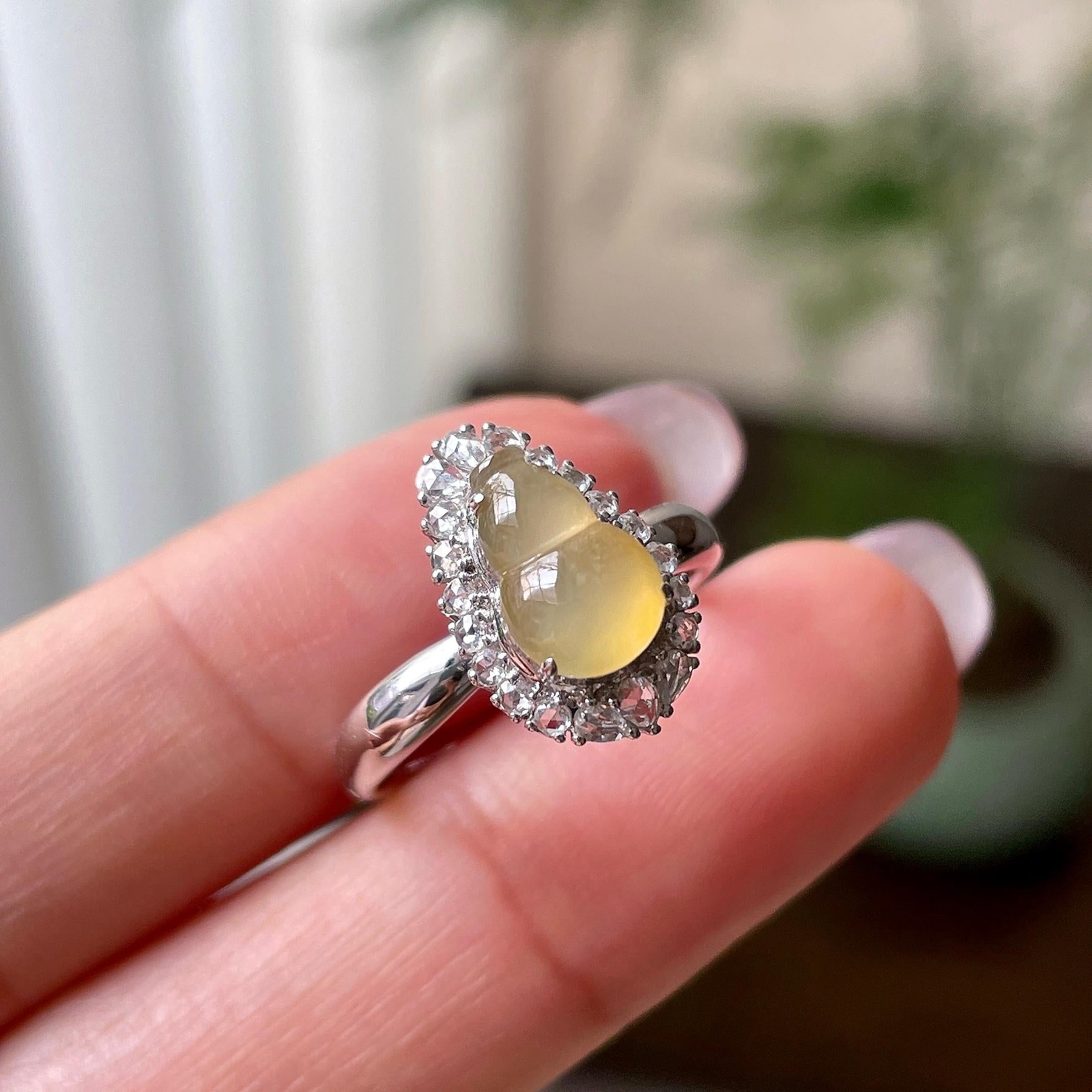 18k金钻镶冰种黄翡葫芦戒指天然缅甸A货翡翠（yc321387）