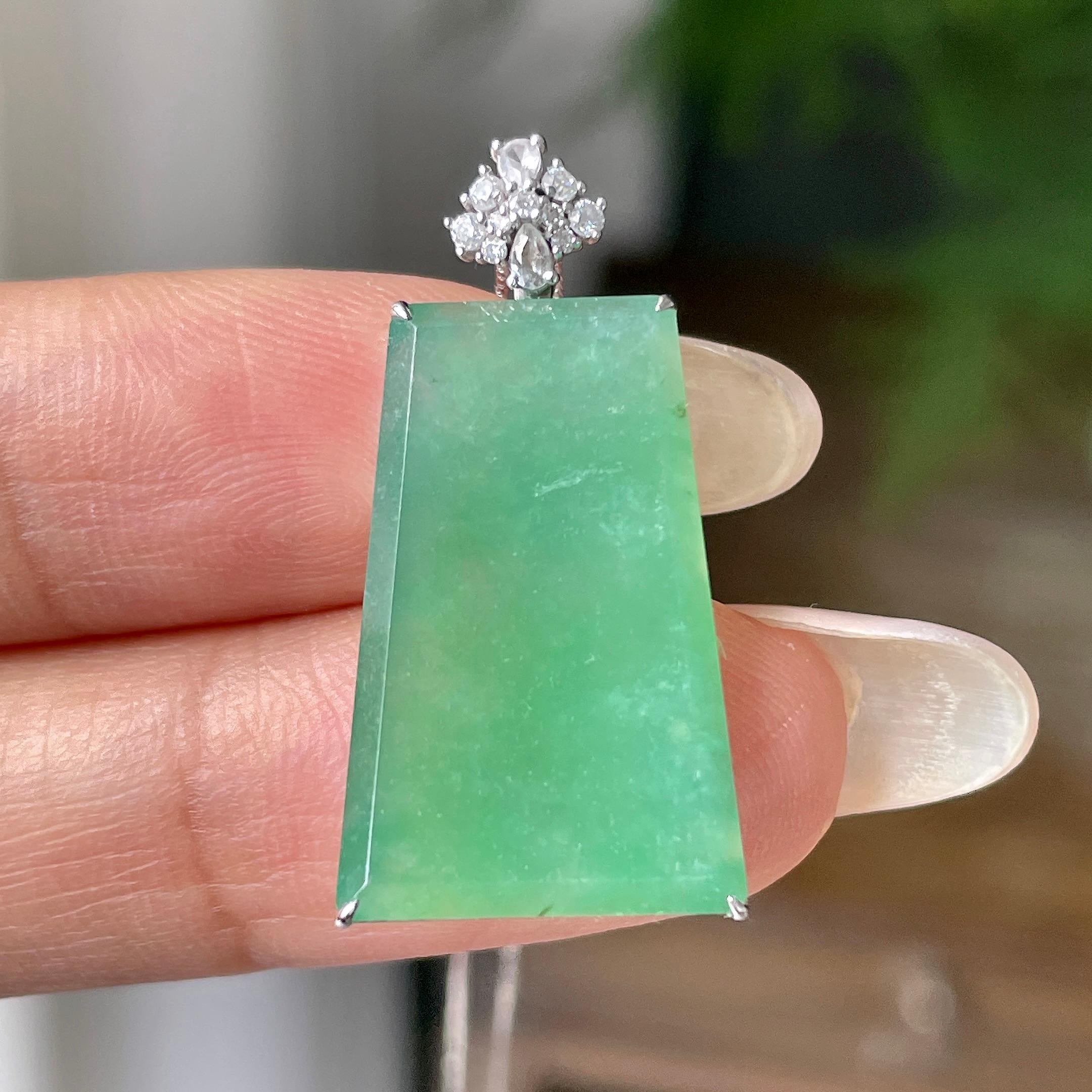 18k金钻镶糯冰种湖水绿无事牌项链    天然缅甸A货翡翠（yc355294）