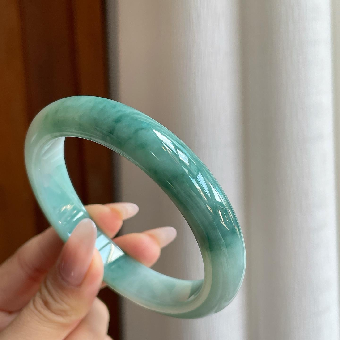 细糯冰飘花翡翠平安镯（60.5mm）（yc272824）