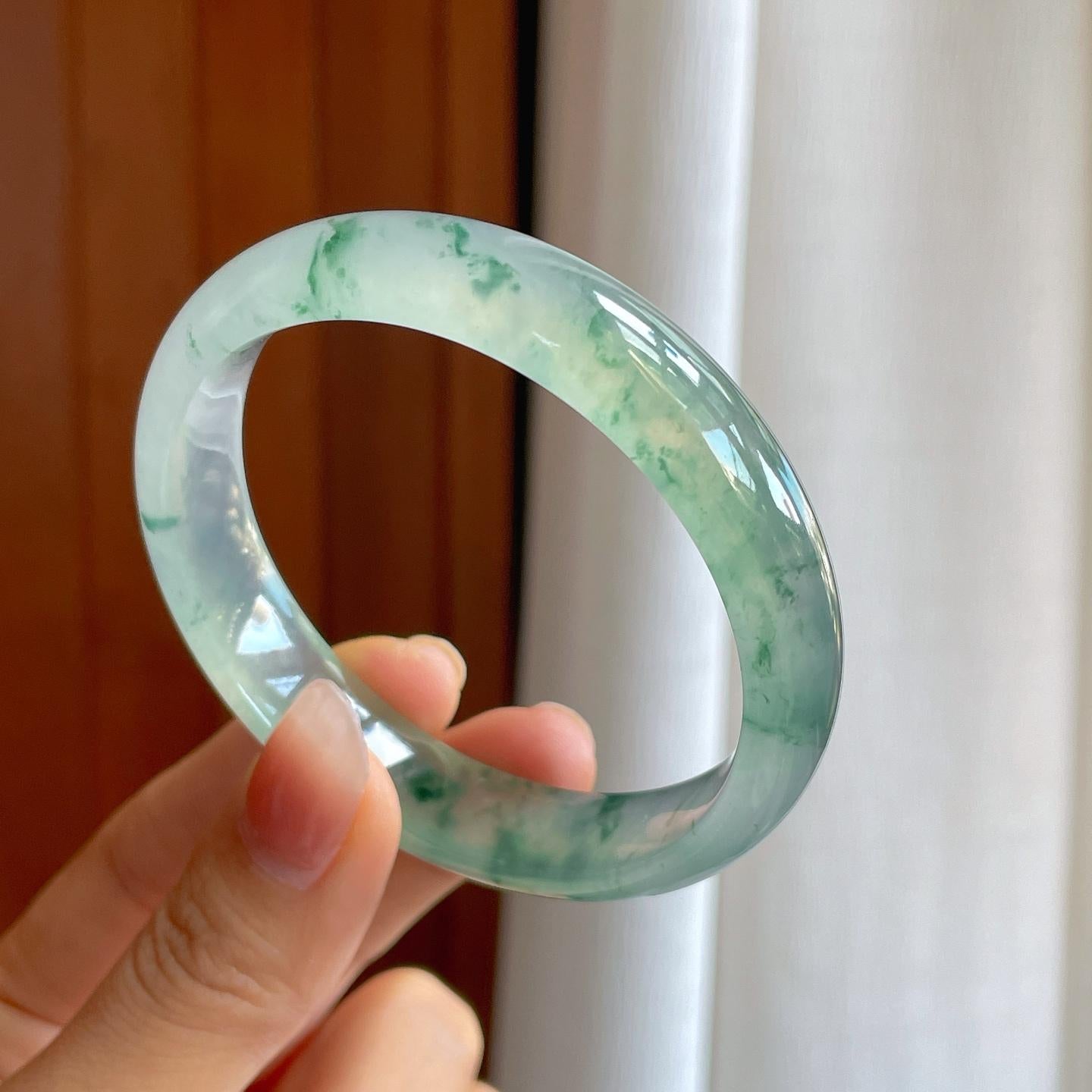 冰玻种飘花翡翠平安镯（57.5mm）（yc318559）