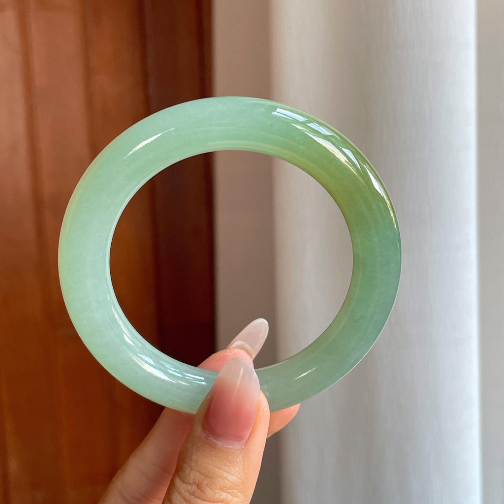 冰种晴底飘黄翡翠圆条手镯（57mm）（yc310284）