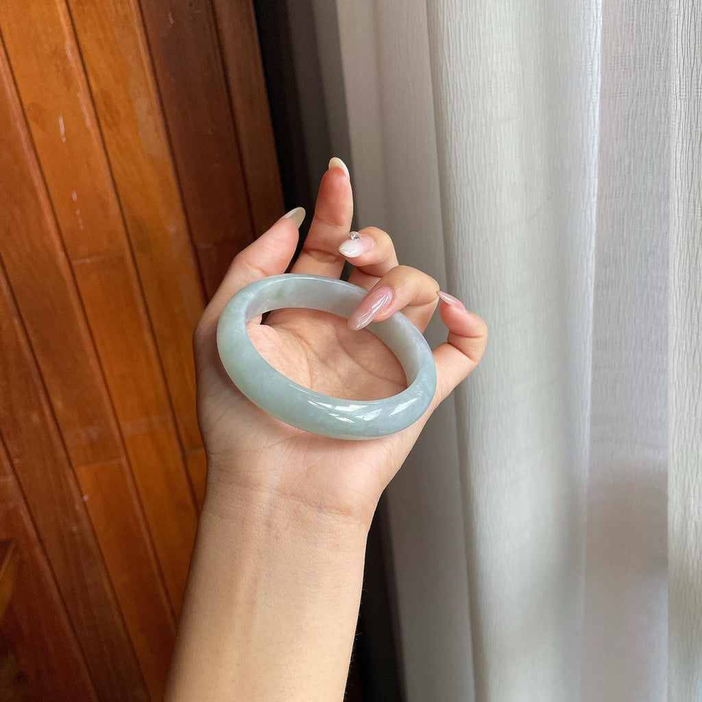 细糯种带底色翡翠平安镯（58.8mm）（yc220247）
