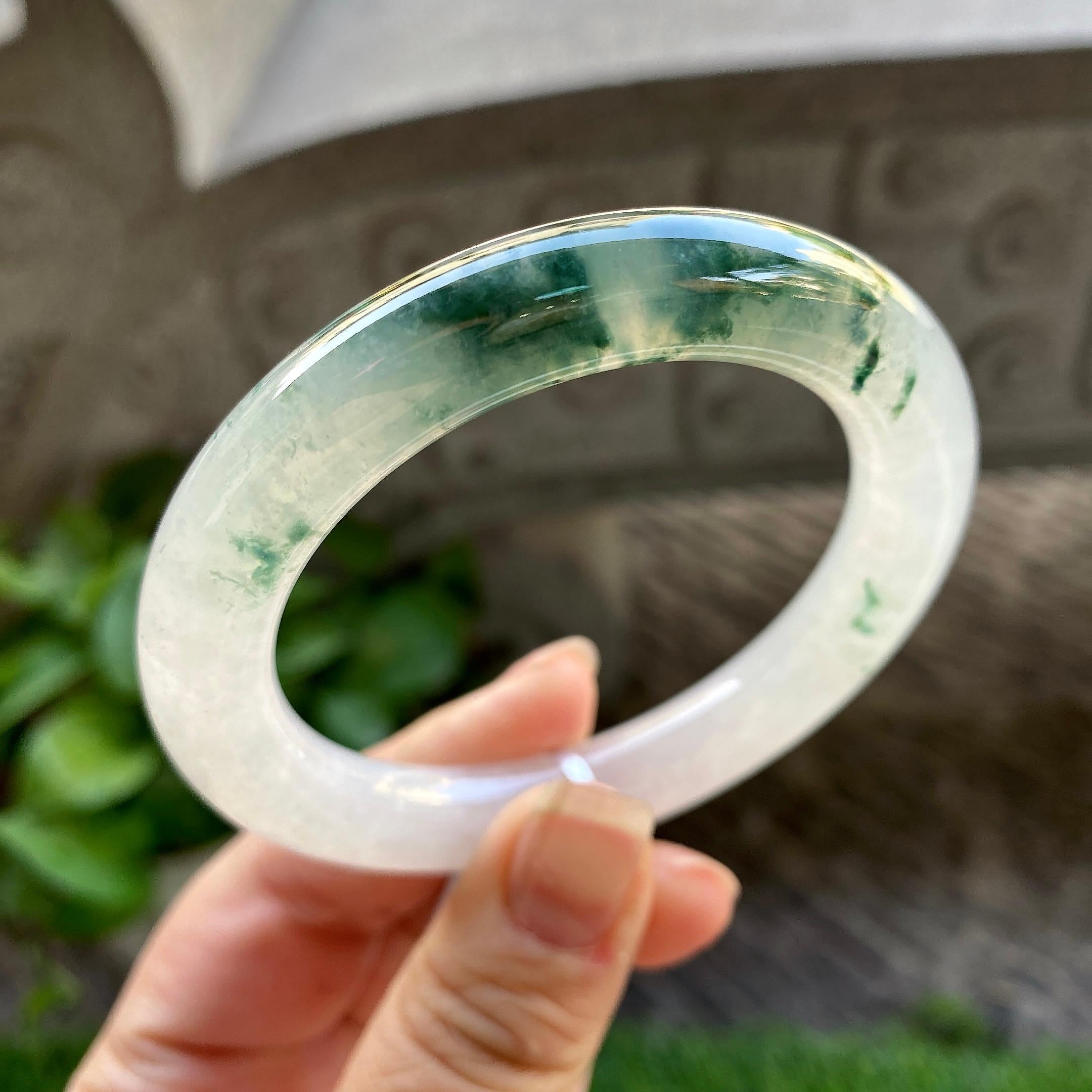 糯冰种飘花圆条手镯（54.7mm）（yc304783）