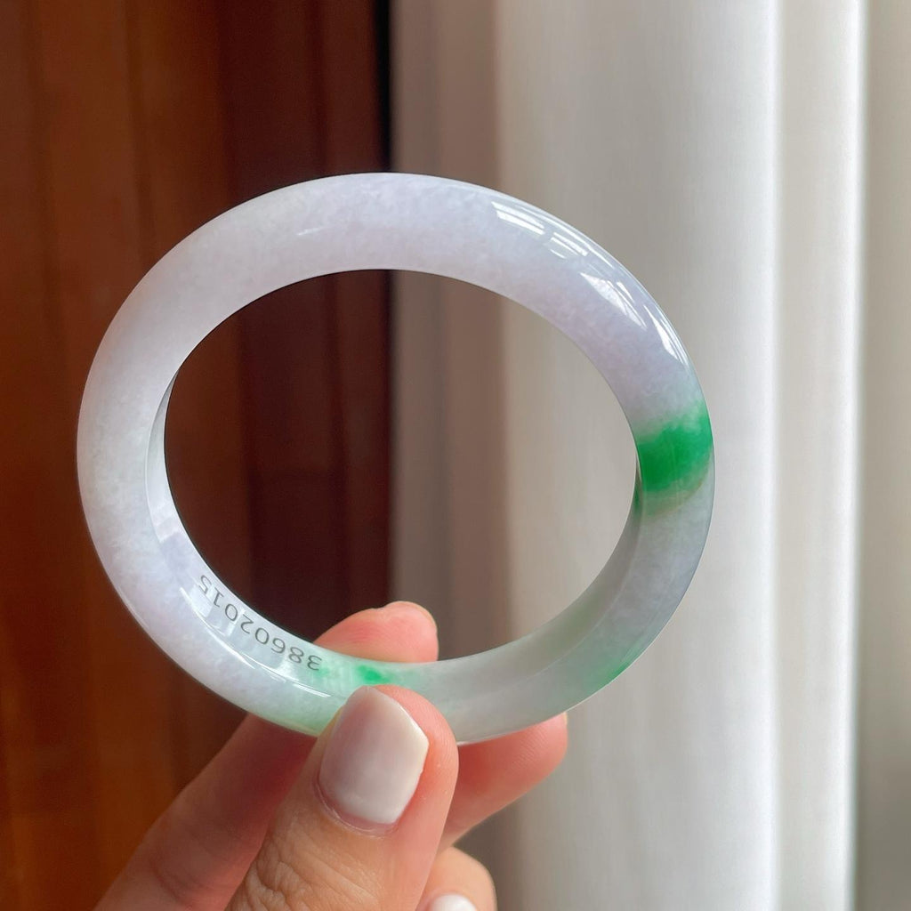 糯冰淡春底带色翡翠平安镯（53.8mm）（yc249157）