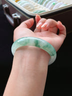 冰种飘绿花正圈翡翠手镯（58.1mm）（yc016639）