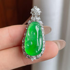 18k金镶冰种满绿翡翠如意（yc239344）