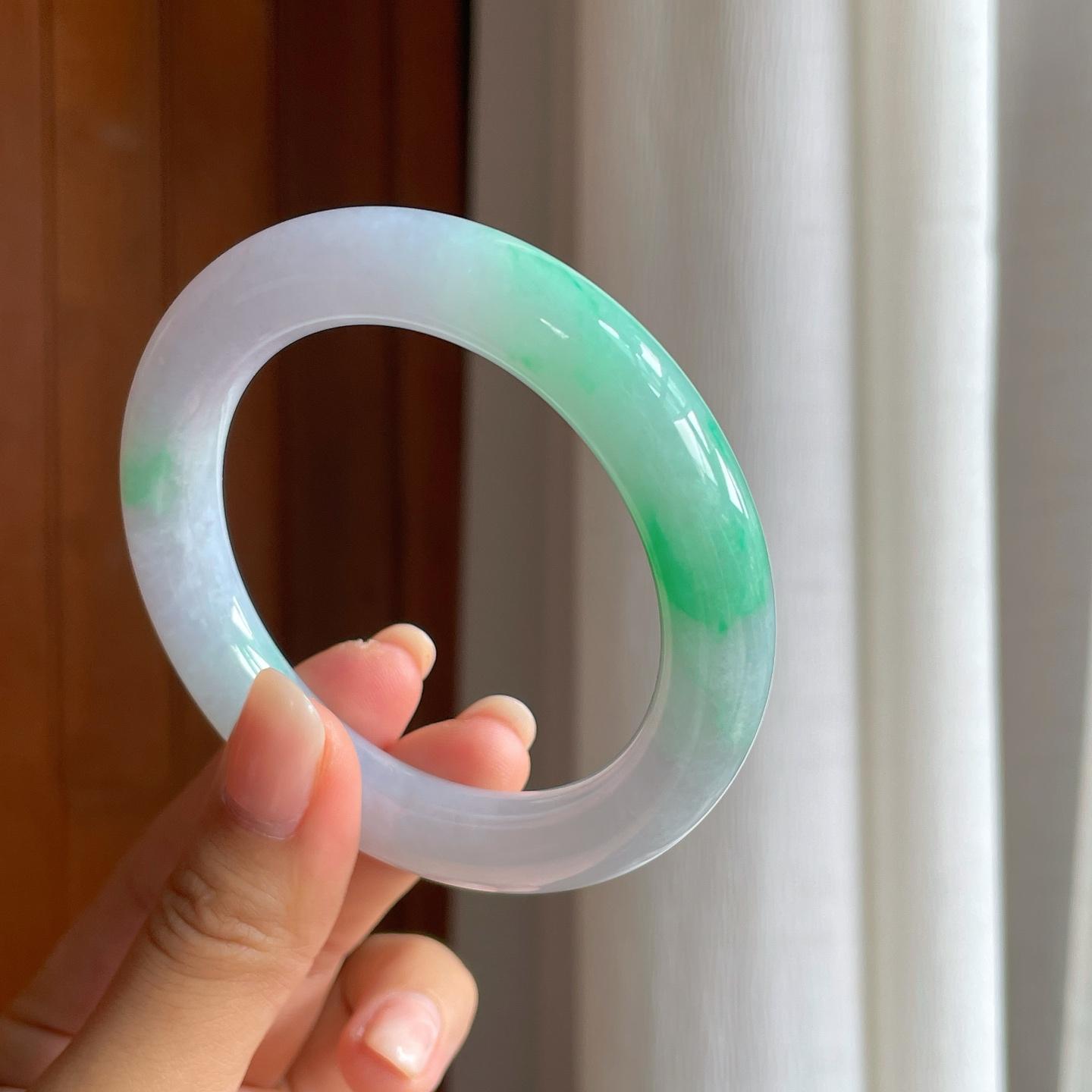 糯冰白底青翡翠圆条手镯（57mm)（yc397582）