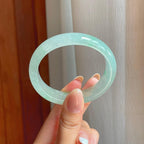冰种晴底飘花宽版翡翠贵妃镯（56.2mm)（yc374850）
