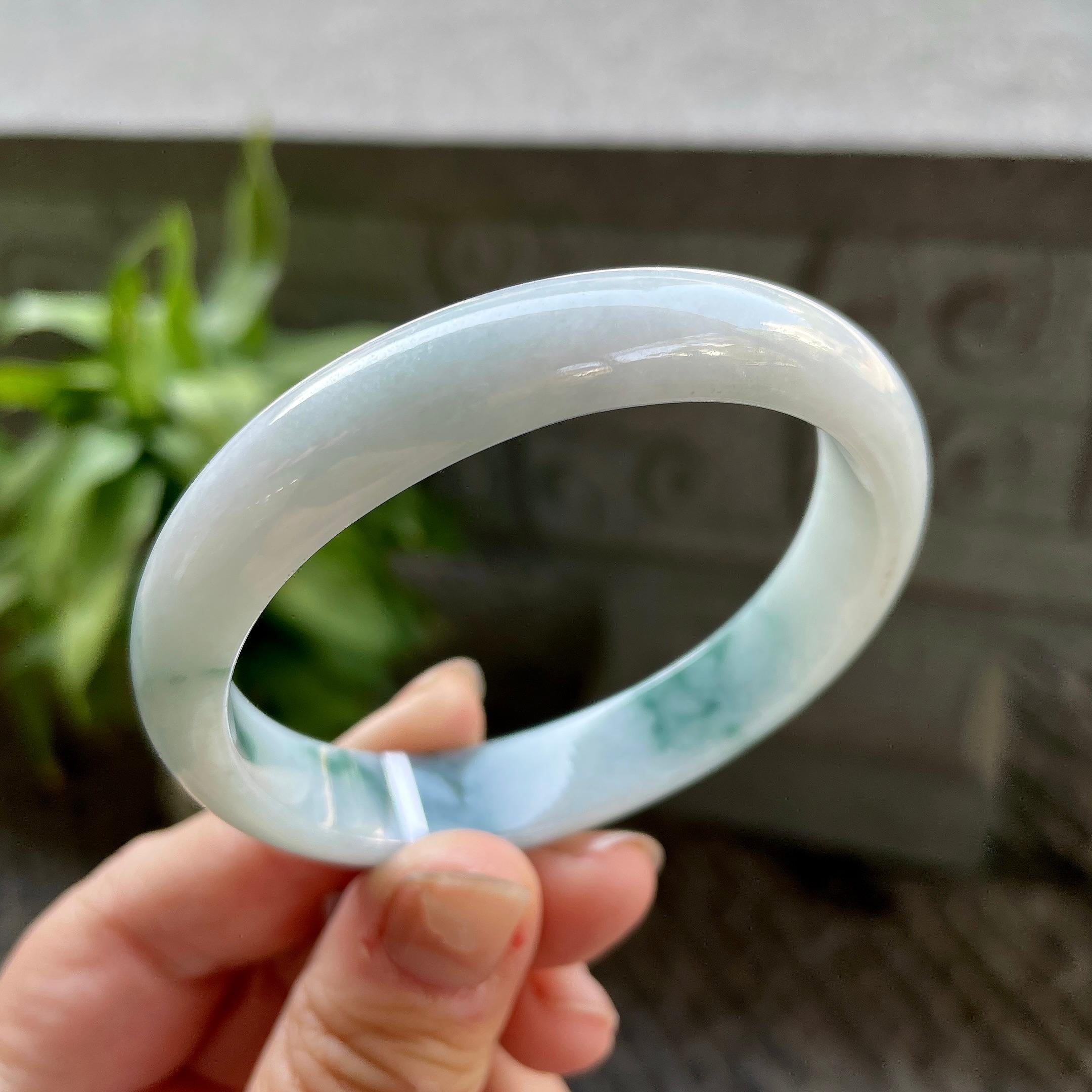细糯种飘花贵妃手镯（56mm）（yc310102）