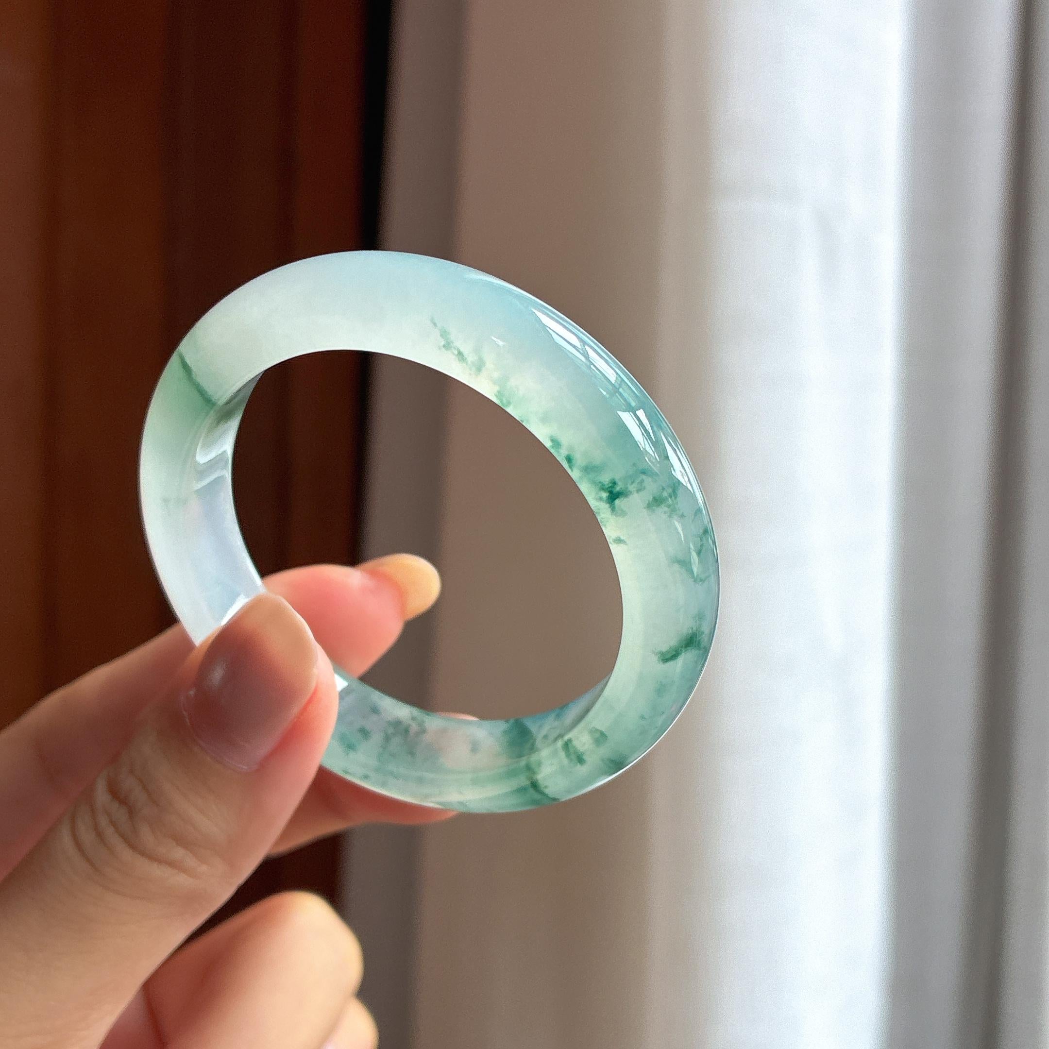冰种贵妃飘花翡翠手镯（53mm）（yc418436）