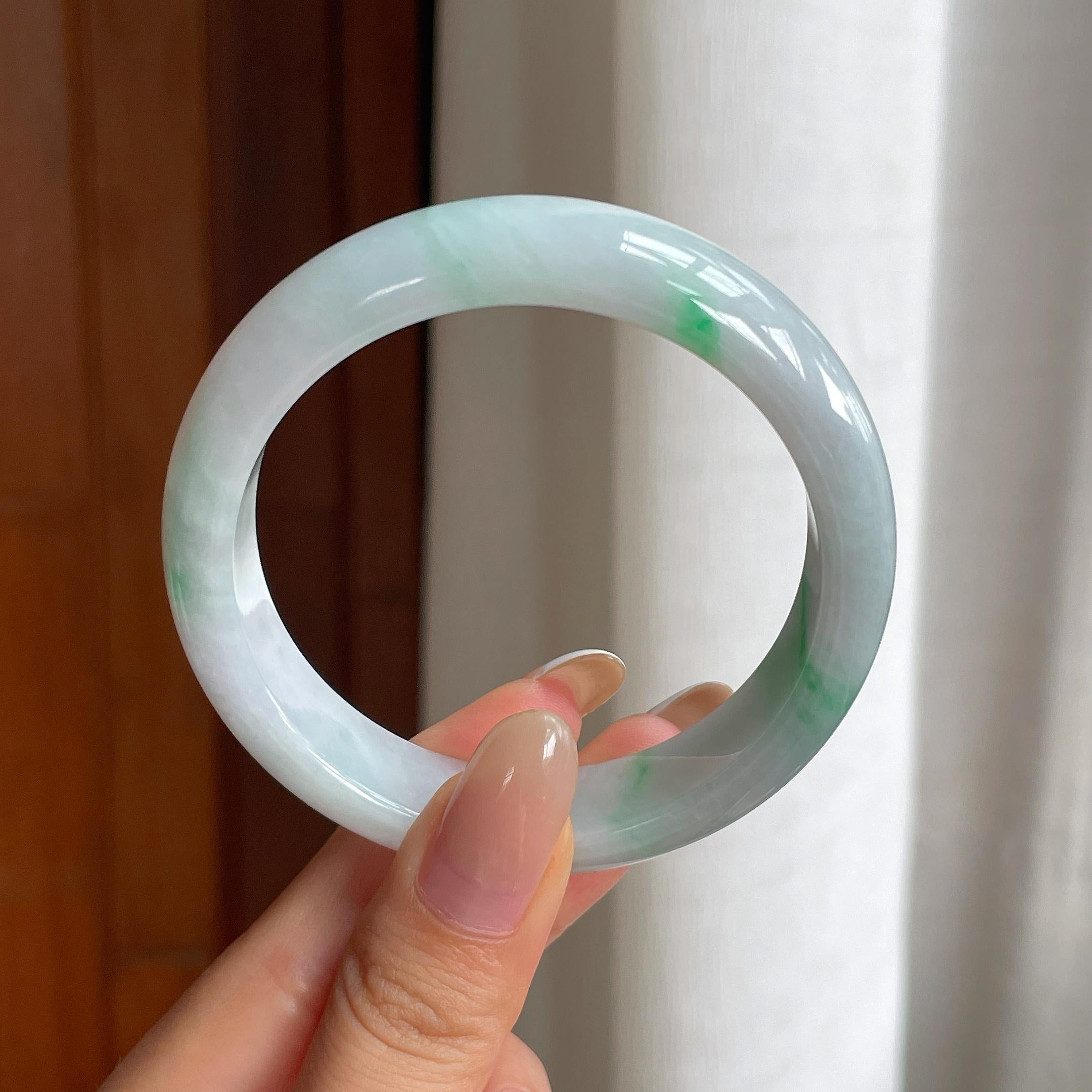 糯冰飘花翡翠平安镯（55mm)（yc413771）