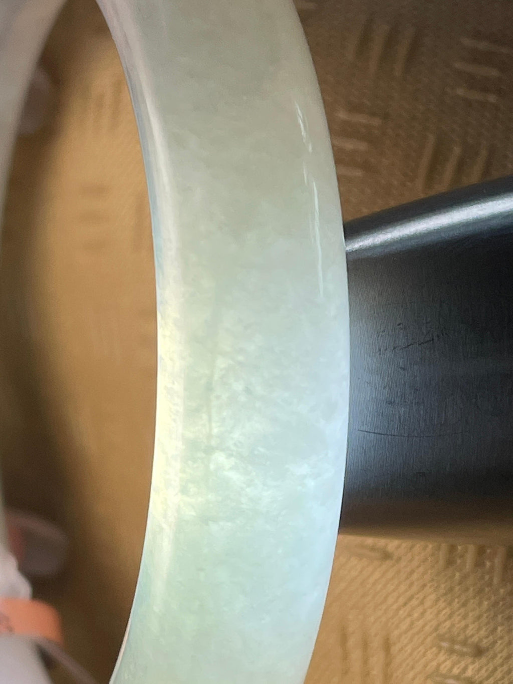 糯冰淡底色圆条手镯56圈（yc774351）