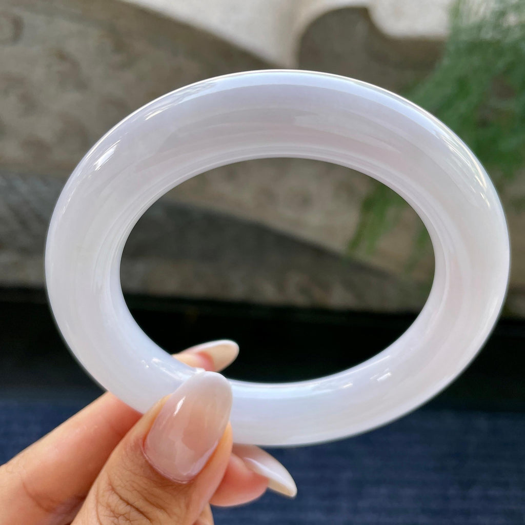 细糯种无色圆条手镯    56.6圈    天然缅甸A货翡翠（yc408851）