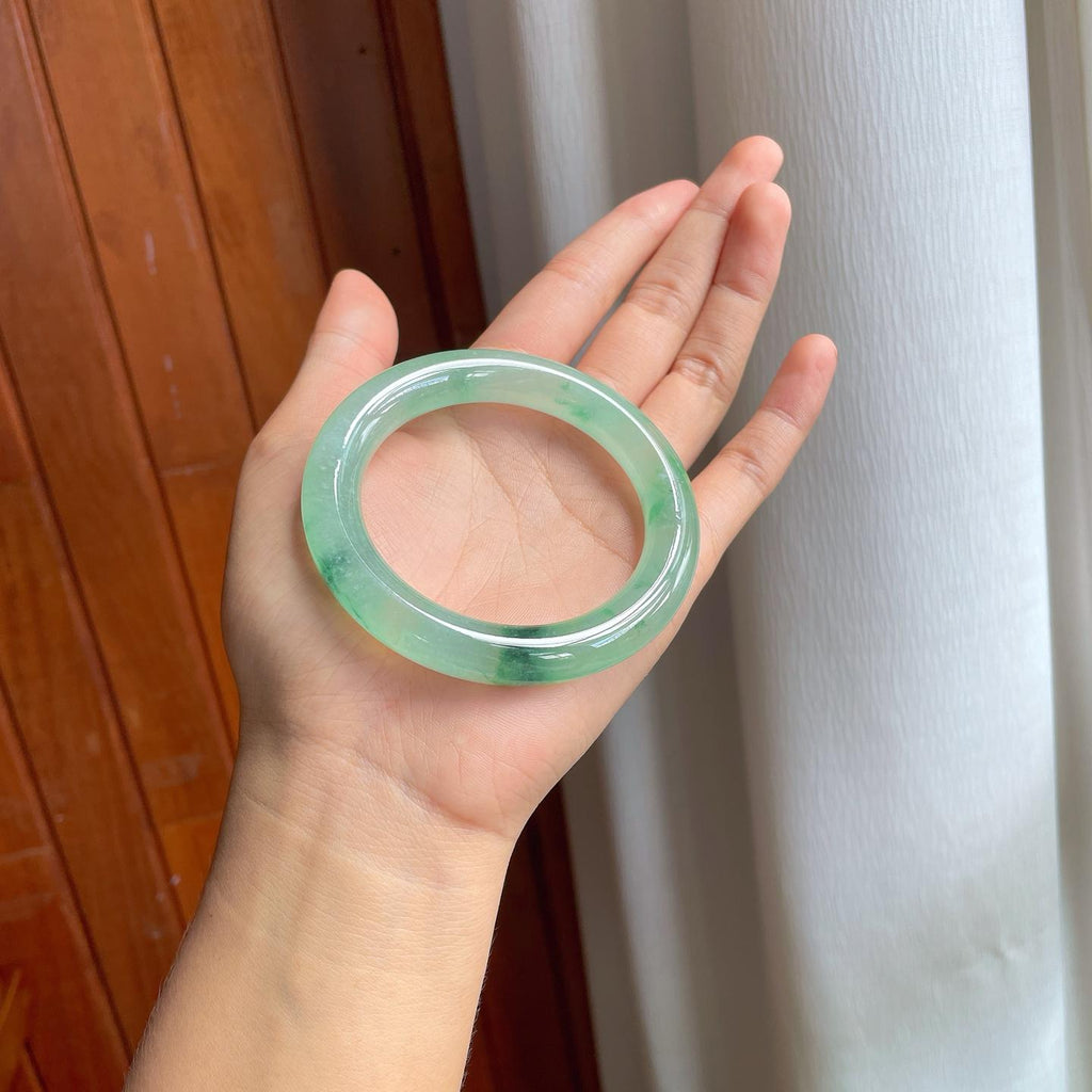 冰种飘花翡翠圆条手镯（55mm）（yc247650）