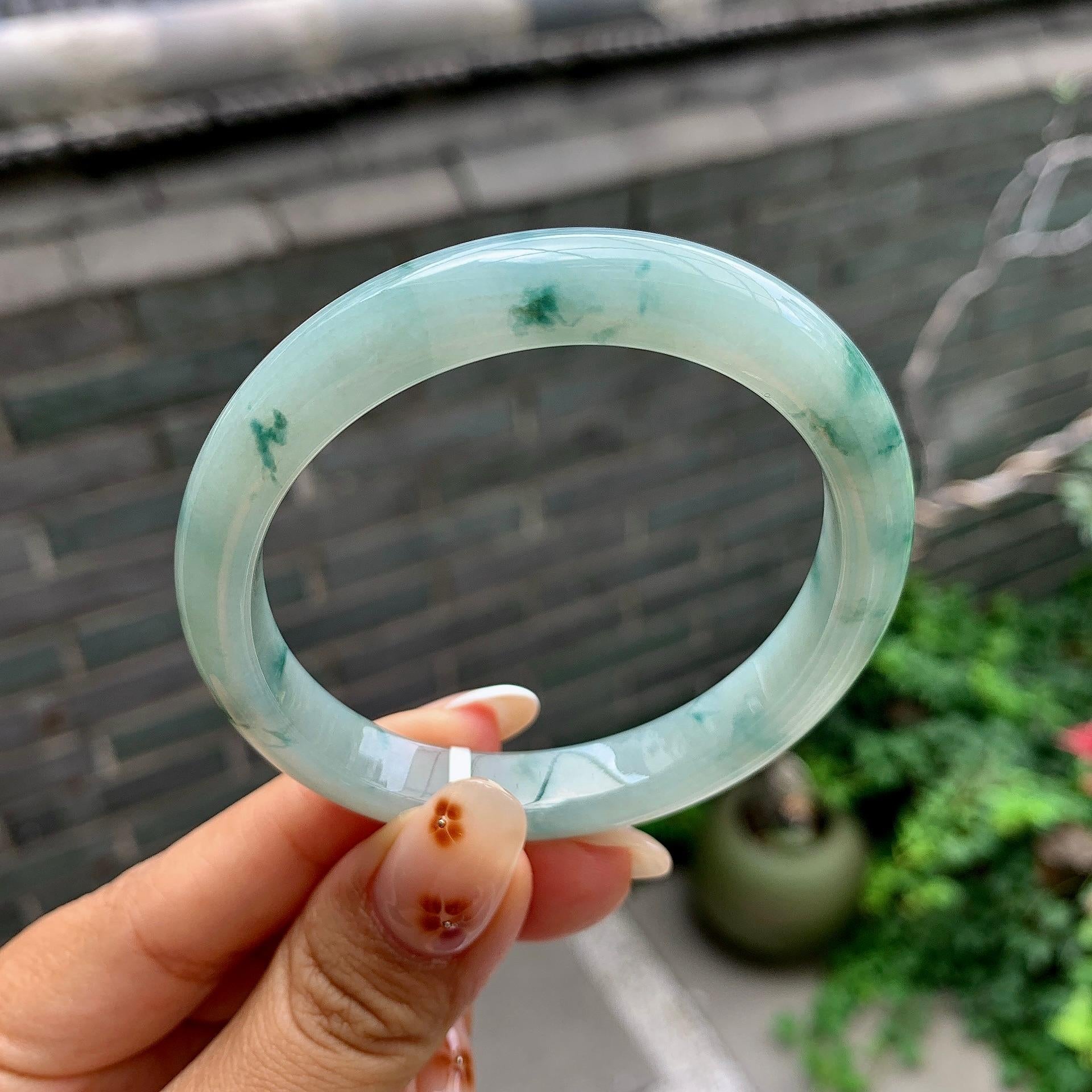 细糯种飘花贵妃手镯（57mm）（yc245101）