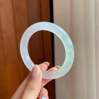 冰种淡春底翡翠圆条手镯（52mm）（yc369227）