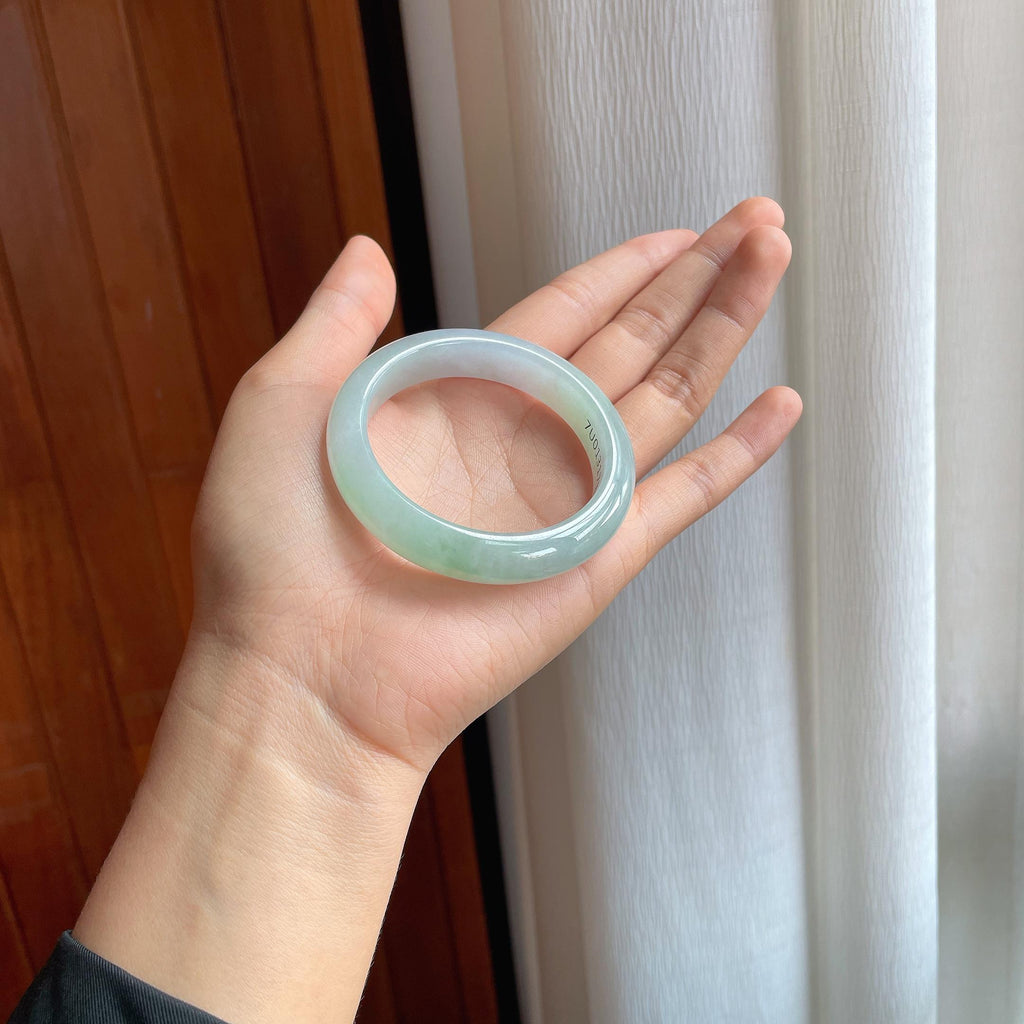 糯冰淡春带彩翡翠平安镯（51.3mm）（yc344649）