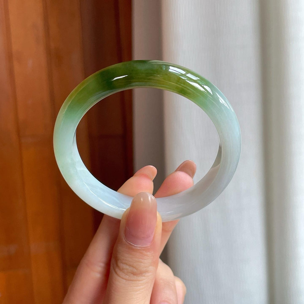 糯冰带色翡翠平安镯（53mm)（yc360247）